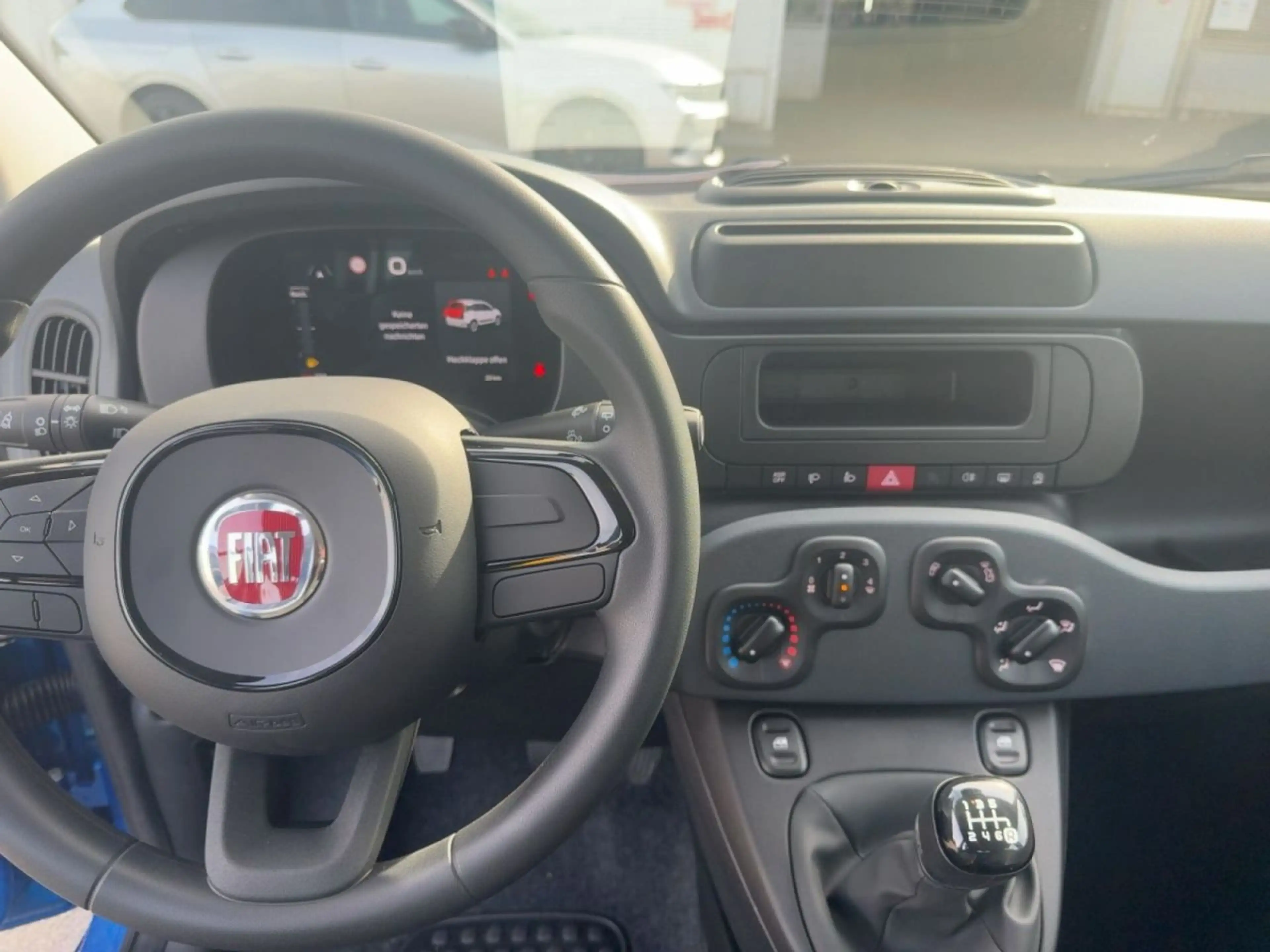 Fiat Pandina Pop 1.0 Hybrid — photo 11