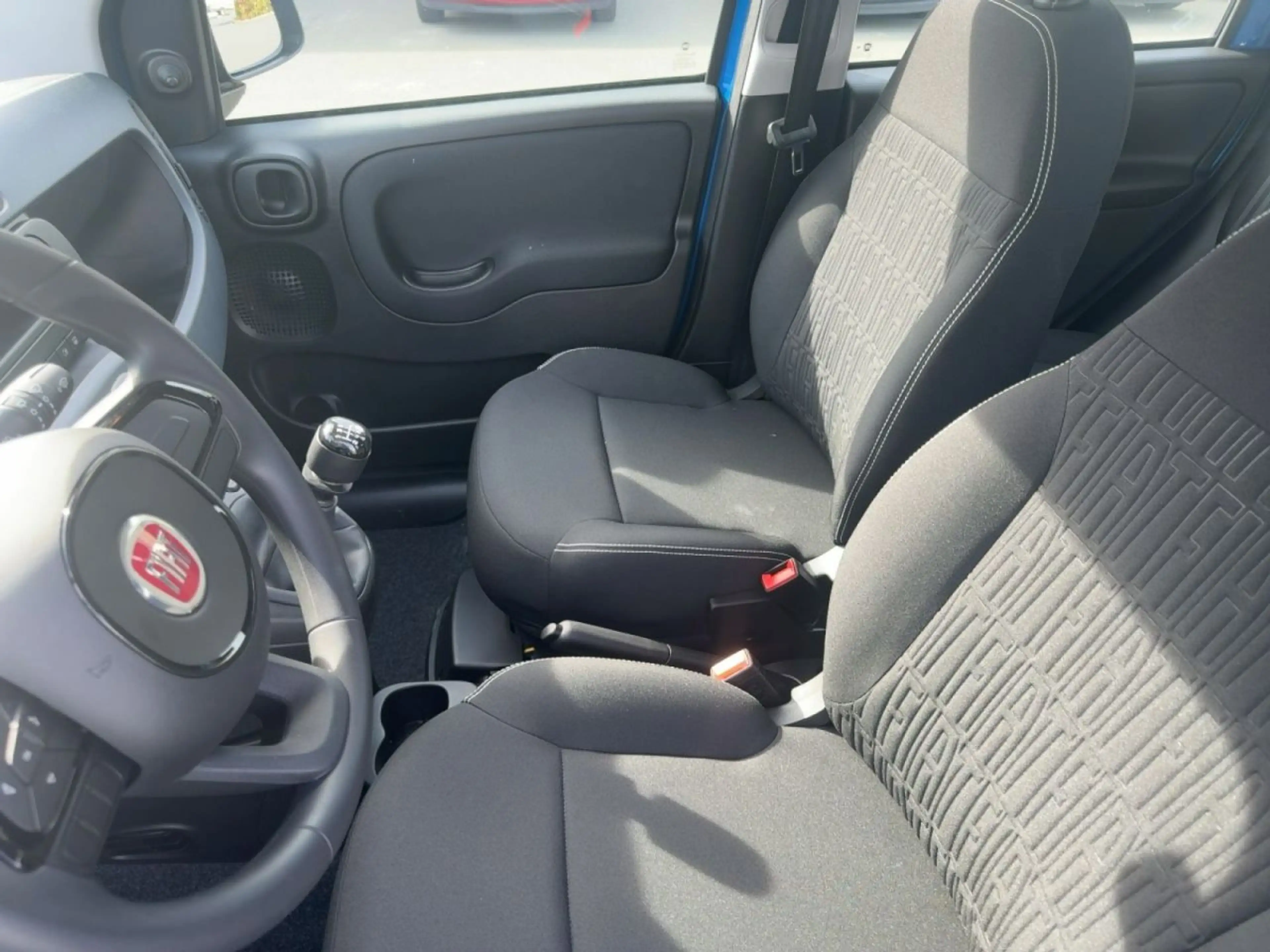 Fiat Pandina Pop 1.0 Hybrid — photo 9