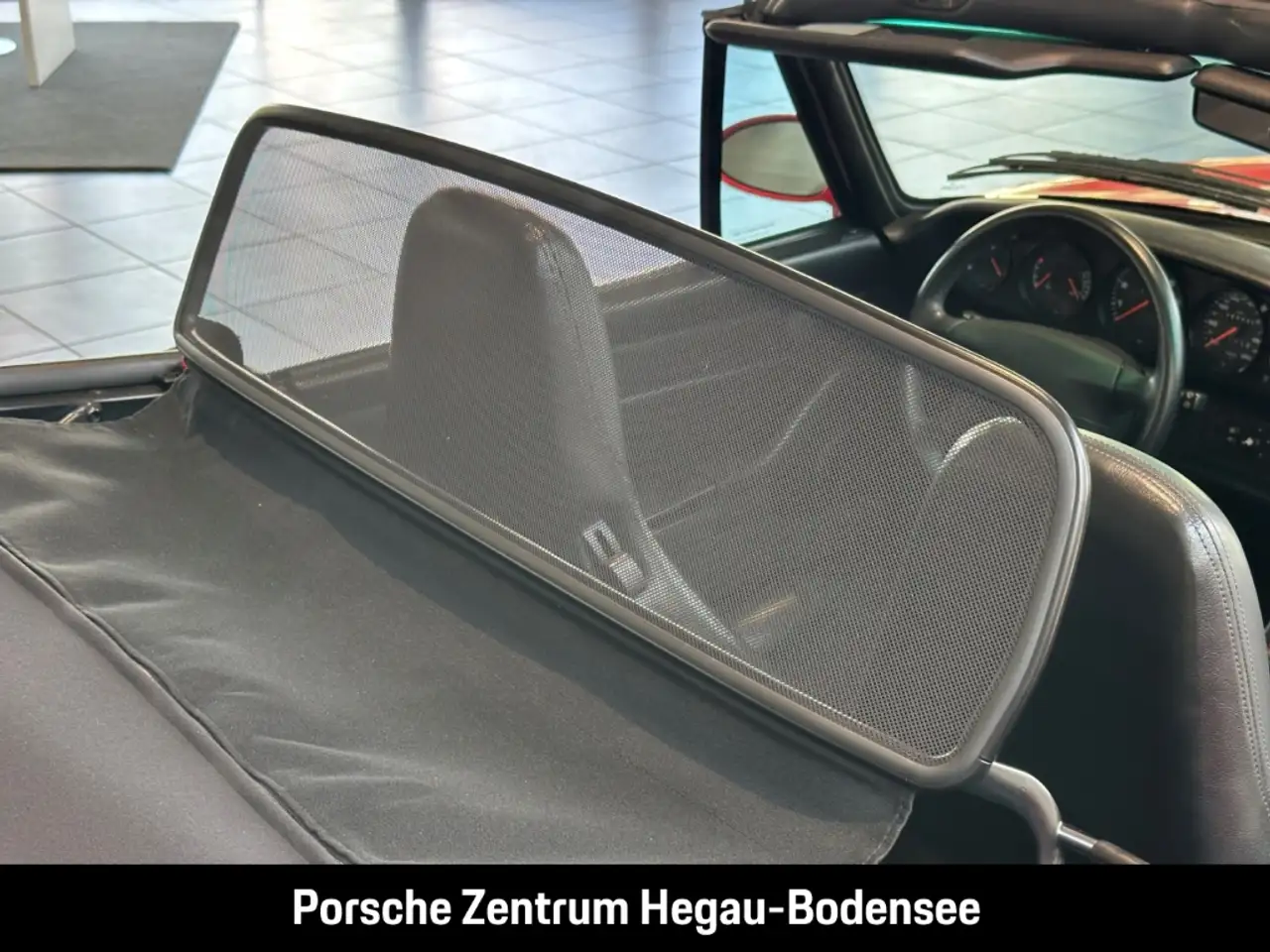 Porsche 993 (911) Carrera Cabriolet/Sperrensystem/indischrot, foto 11