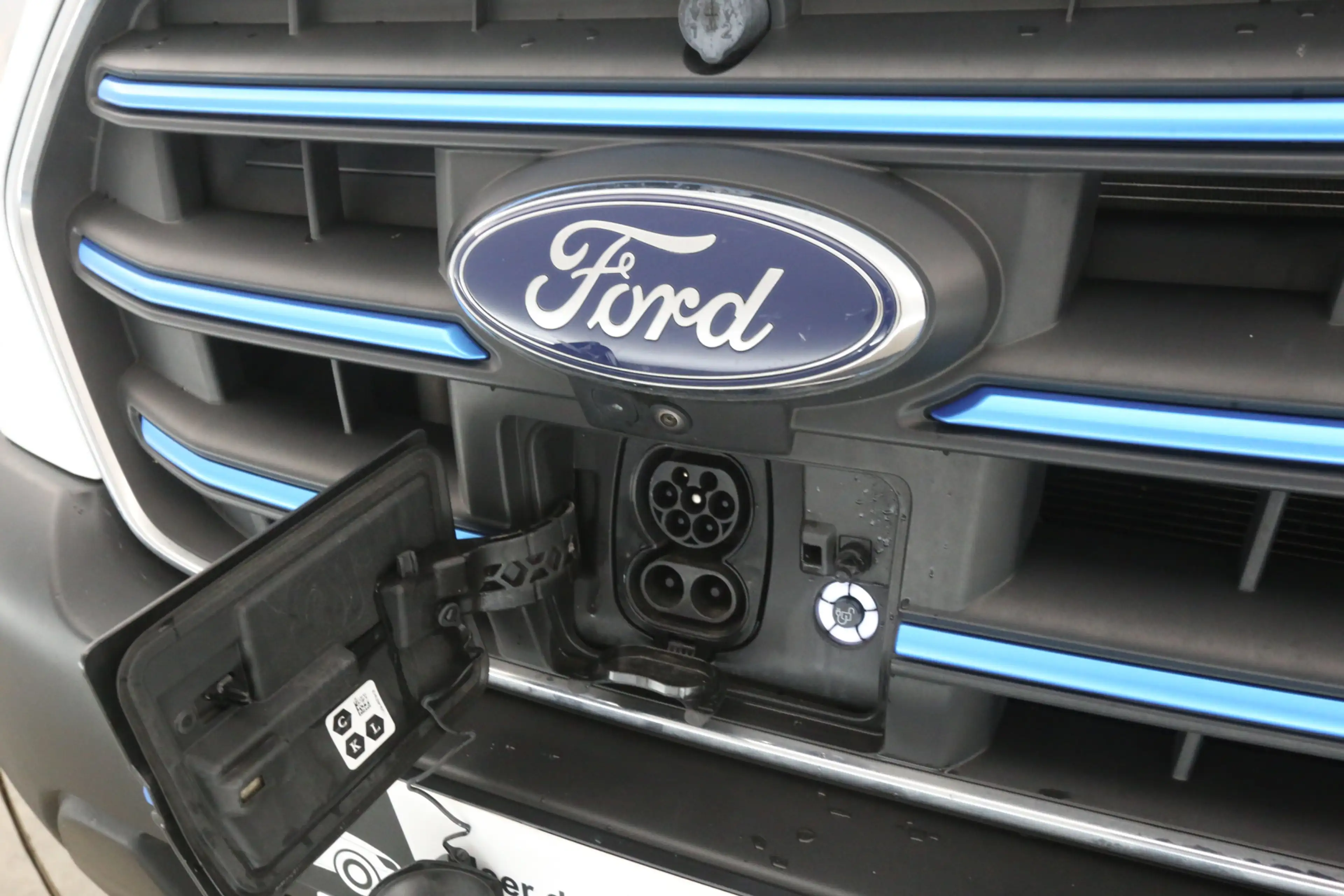 Ford E-Transit 75 kWh L3H3 | Snelladen | Clima | Camera | Carplay — photo 10