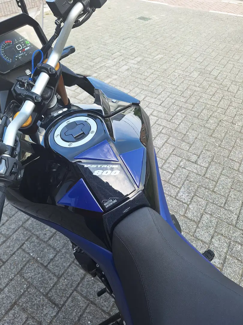 Suzuki V-Strom 800DE Zwart - 2