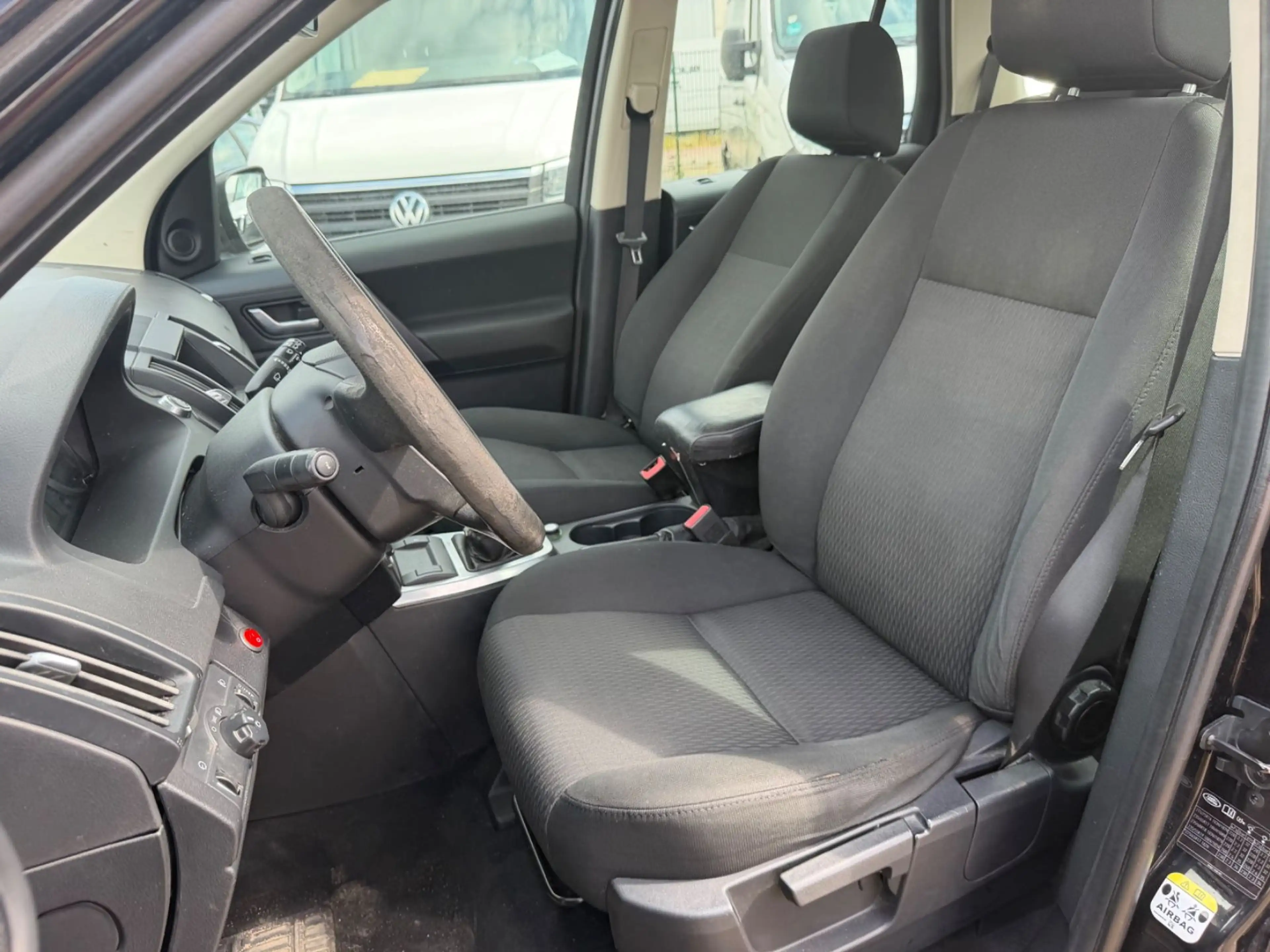 Land Rover Freelander 2 E eD4 — photo 10