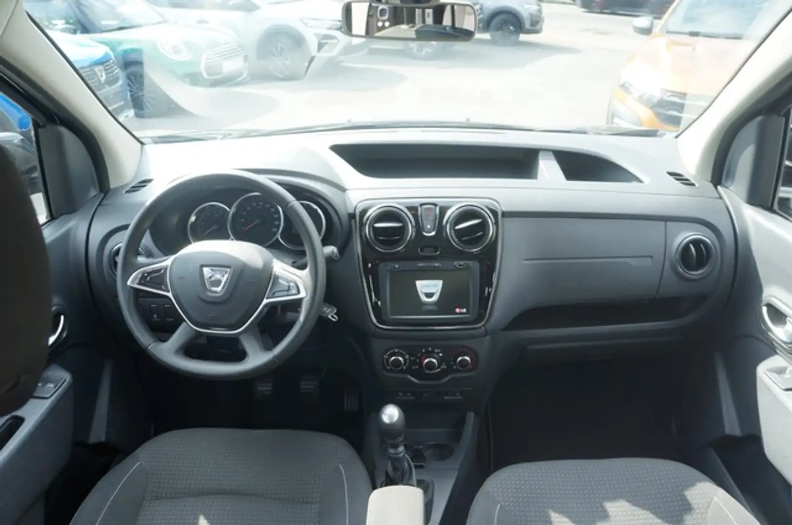 Dacia Dokker TCe130 NAVI KLIMA Schwarz - 2