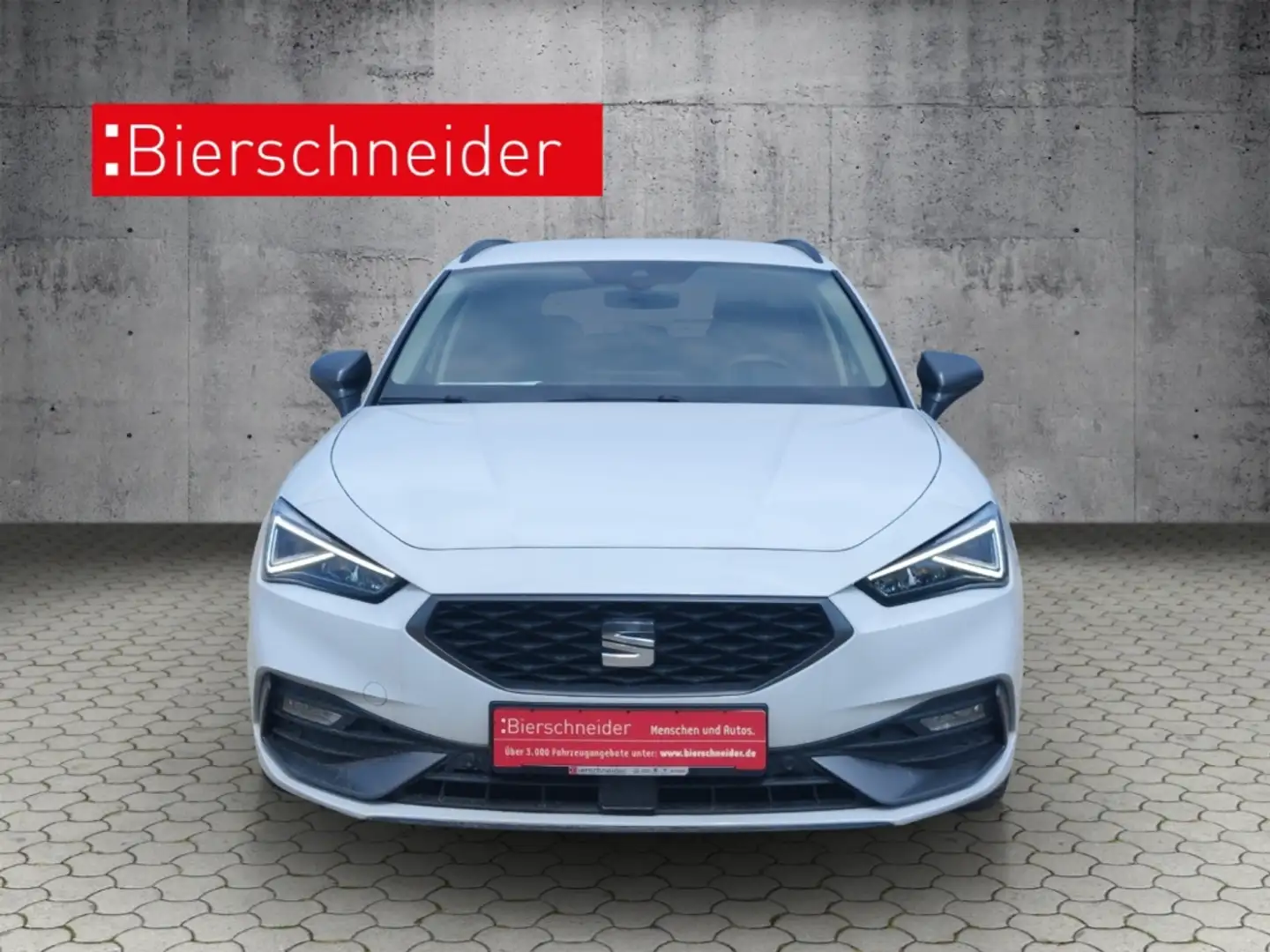 SEAT Leon Sportstourer 1.5 TSI DSG FR NAVI LED KAMERA SHZ DA Weiß - 2