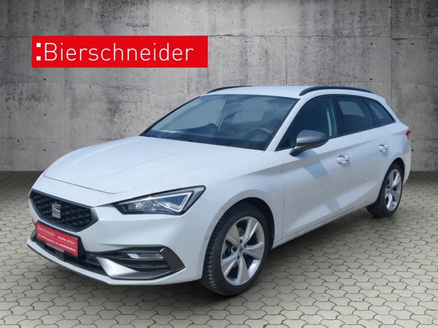 SEAT Leon Sportstourer 1.5 TSI DSG FR NAVI LED KAMERA SHZ DA Weiß - 1