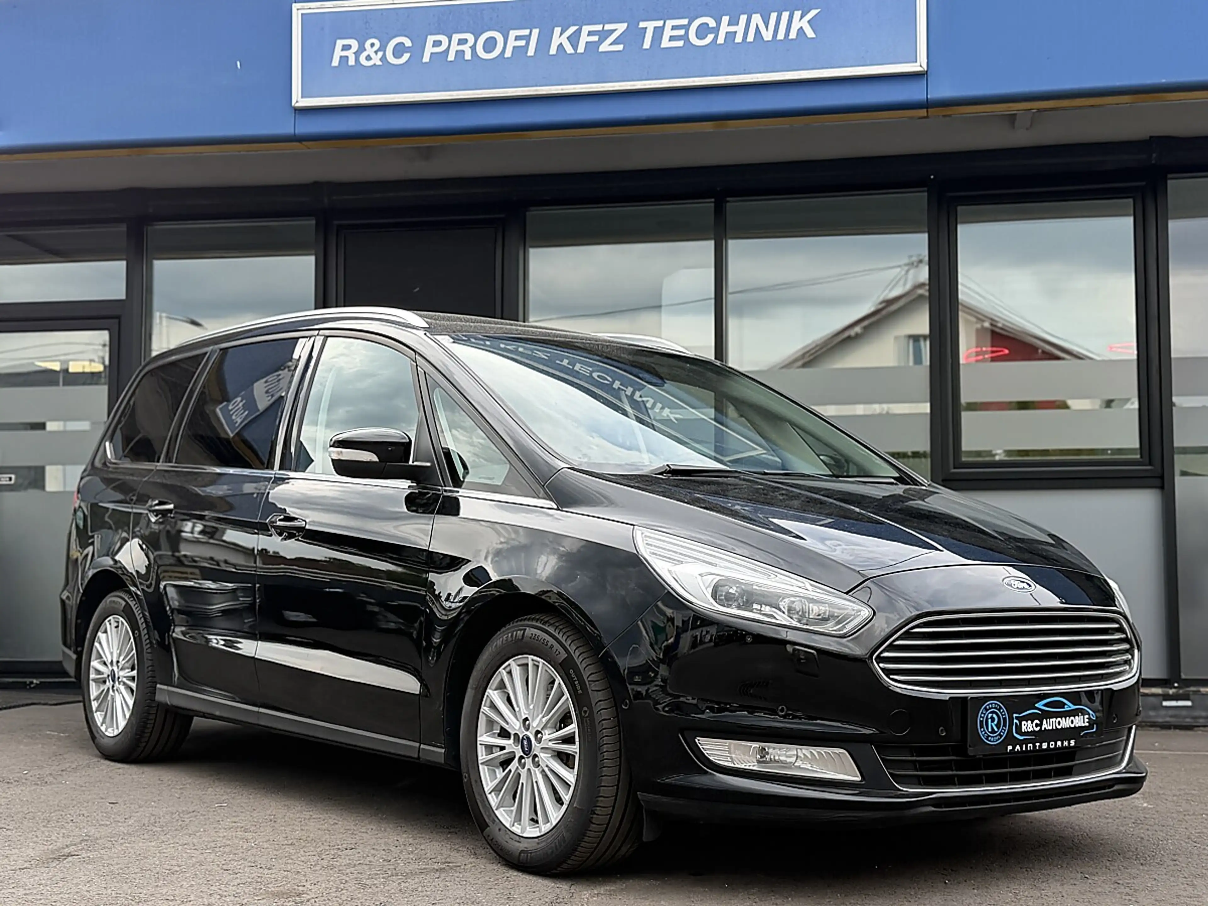 Ford Galaxy 2.0 TDCi Titanium AWD Start/Stopp/KEYLESS/PANO/SHZ — photo 2