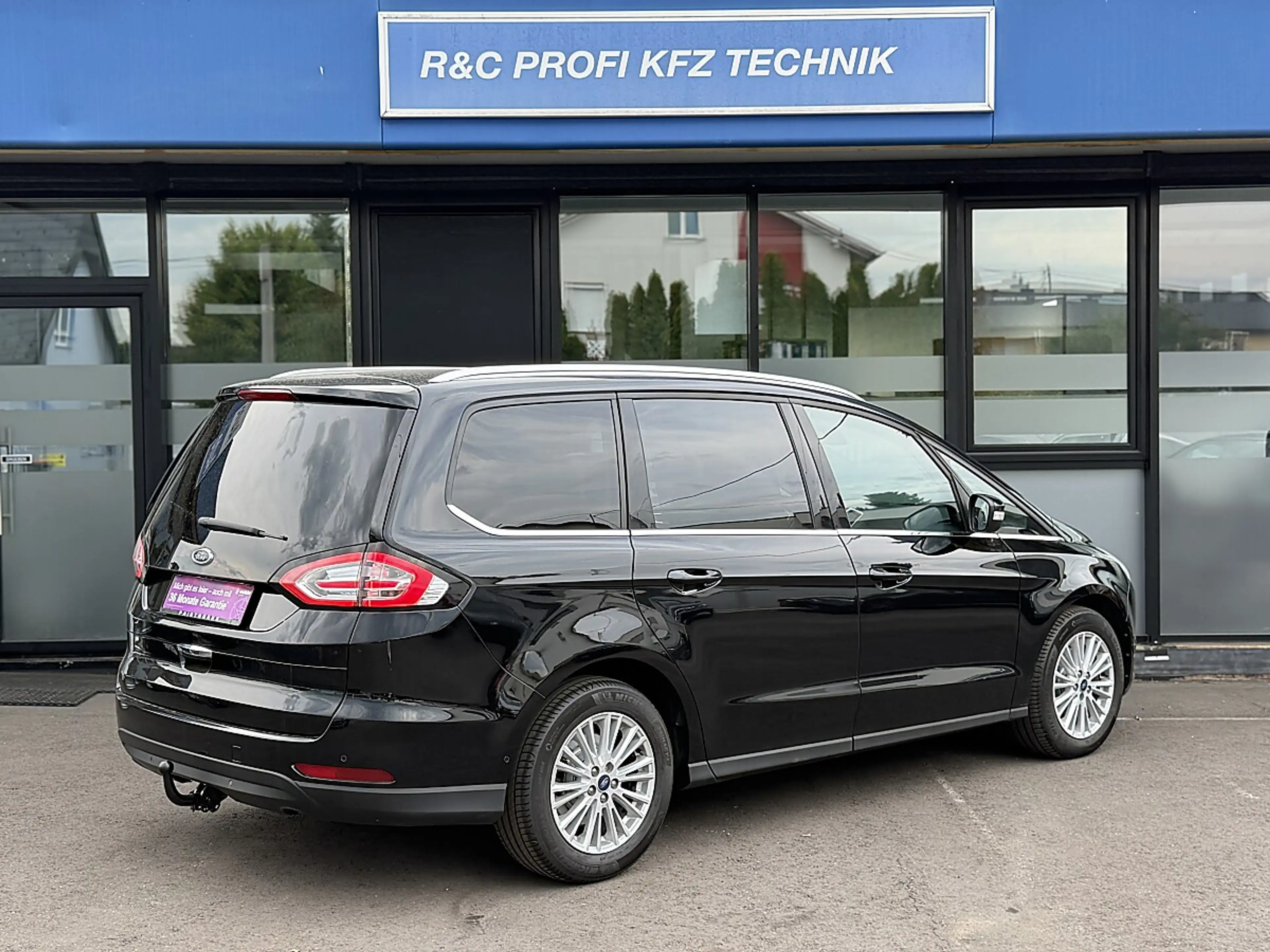 Ford Galaxy 2.0 TDCi Titanium AWD Start/Stopp/KEYLESS/PANO/SHZ — photo 11