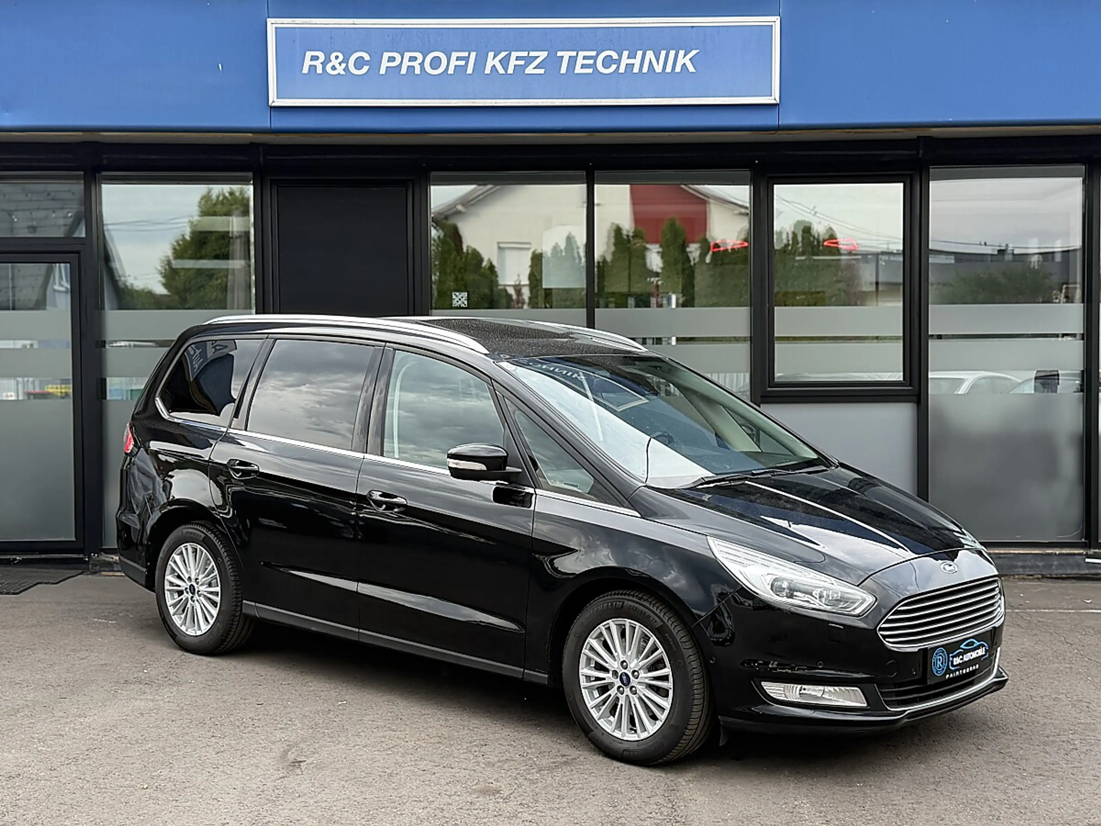 Ford Galaxy 2.0 TDCi Titanium AWD Start/Stopp/KEYLESS/PANO/SHZ