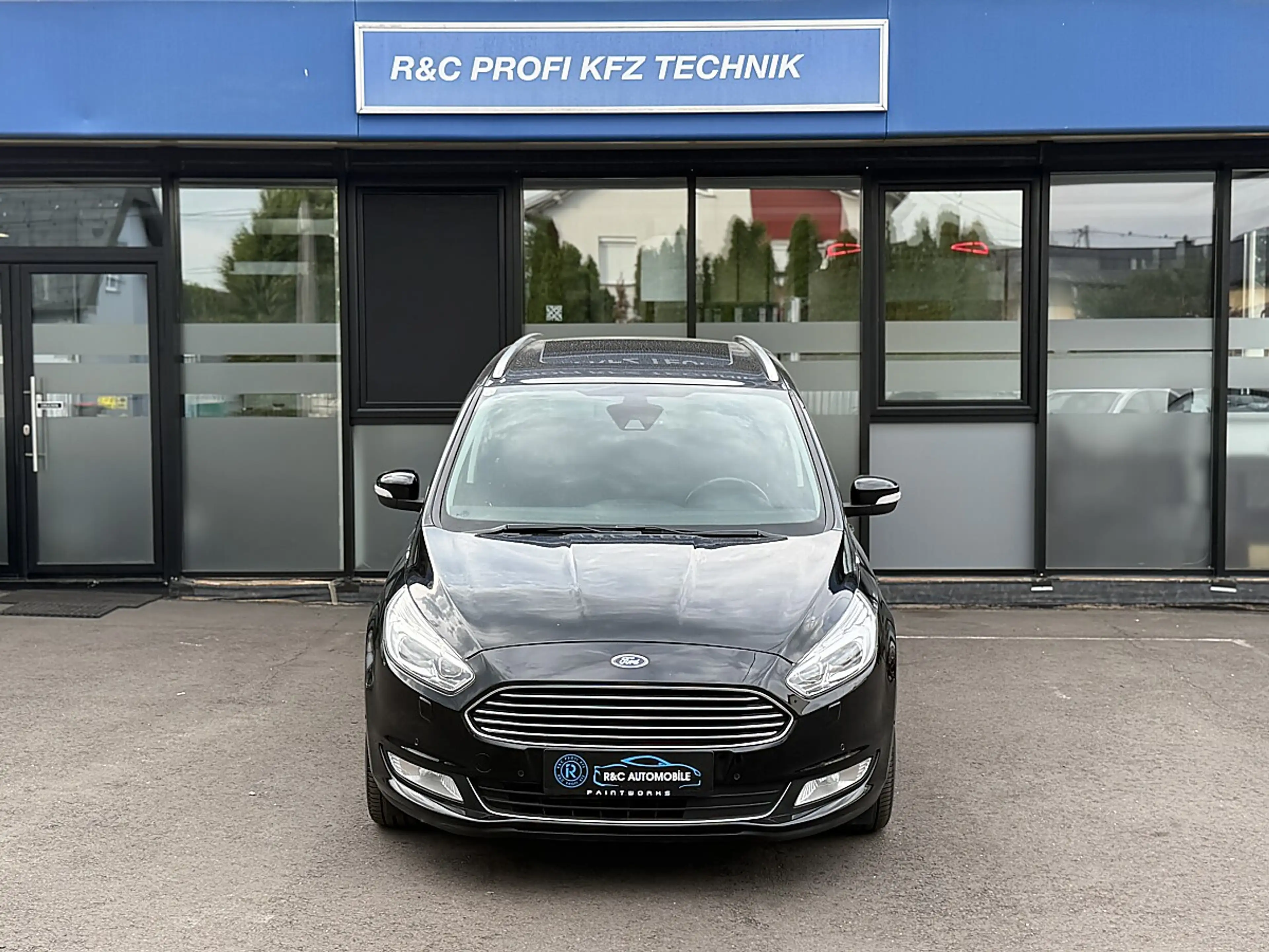Ford Galaxy 2.0 TDCi Titanium AWD Start/Stopp/KEYLESS/PANO/SHZ — photo 3