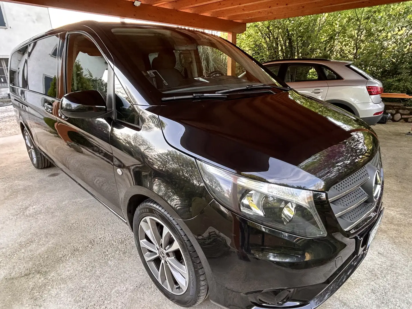 Mercedes-Benz Vito 9 posti Extra Long Autom. - 1