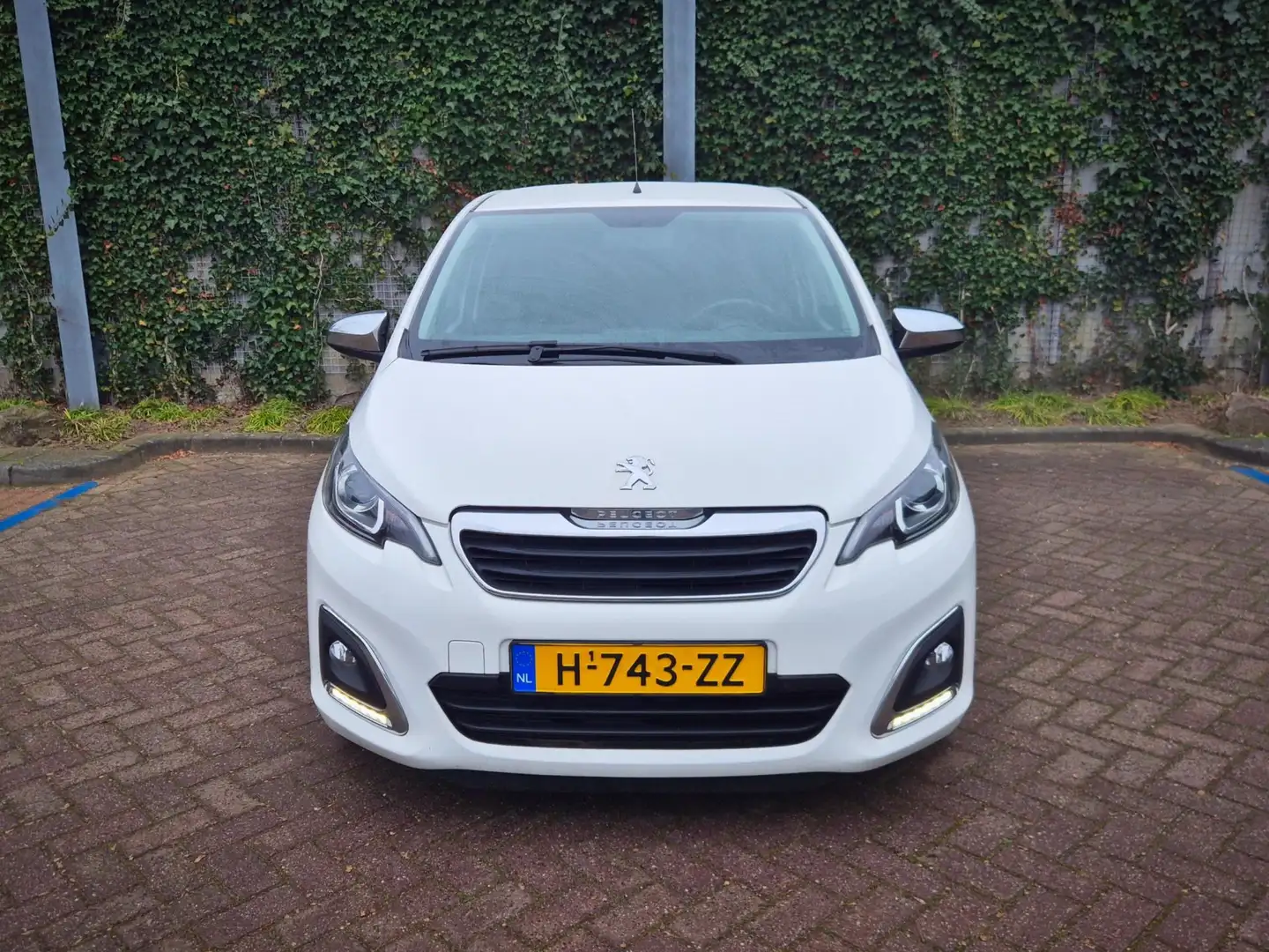 Peugeot 108 1.0 e-VTi Style met Airco / cruisecontrol / blueto Blanc - 2
