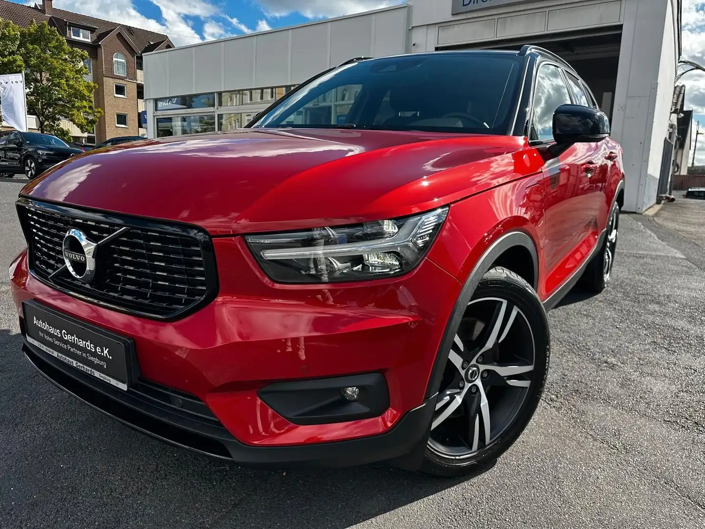 Volvo XC40 T5 R-Design Plug-In Hybrid,AHK,Leder,Kamera Rouge - 1