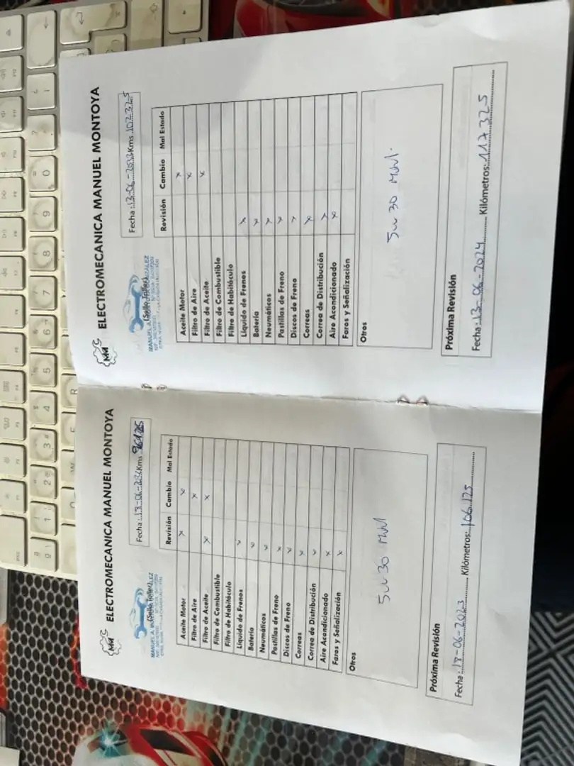 Peugeot 208 1.2 PureTech Access 82 Violett - 2