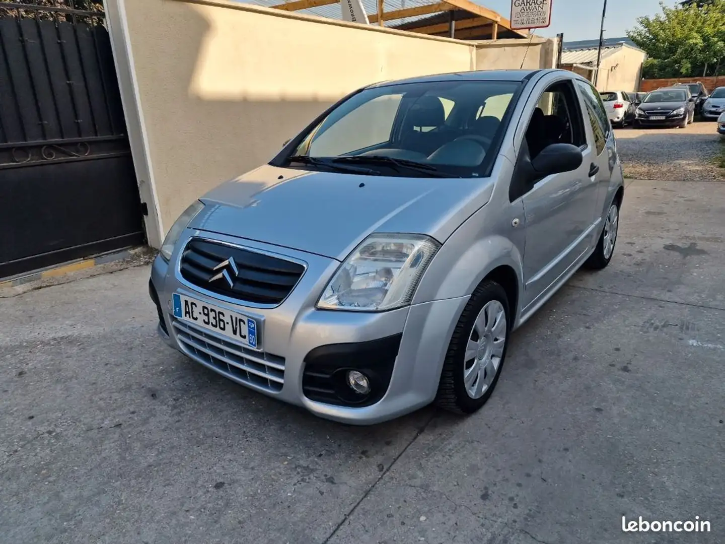 Citroen C2 1.4 essence 90ch boite automatique 92000km Grigio - 1