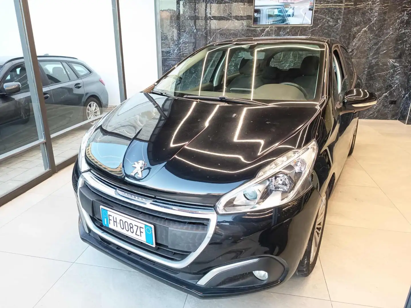 Peugeot 208 GPL Allure ( Garanzia 12 Mesi) Nero - 2