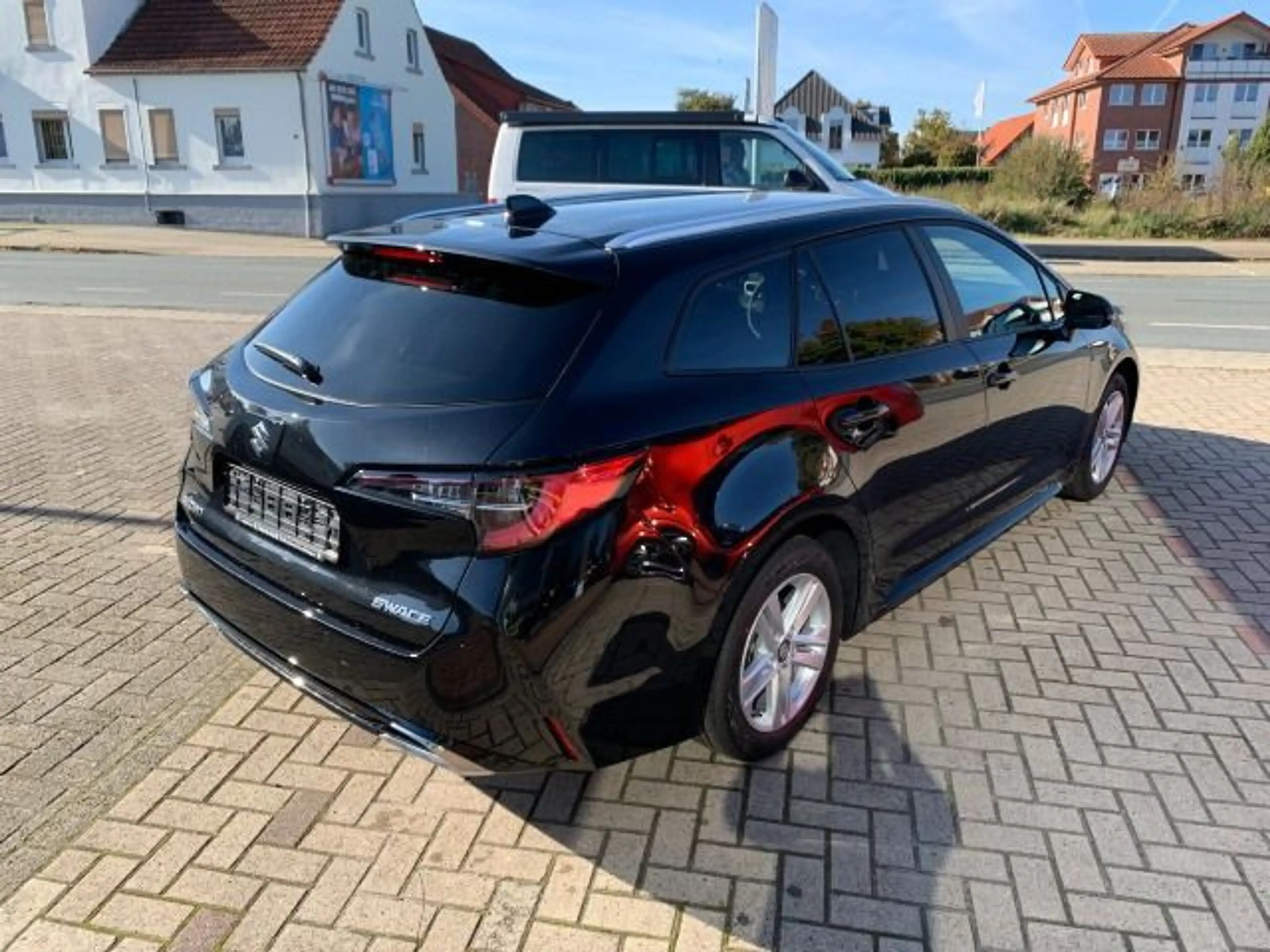 Suzuki Swace 1.8 Hybrid Comfort+ Navi Kamera — photo 6