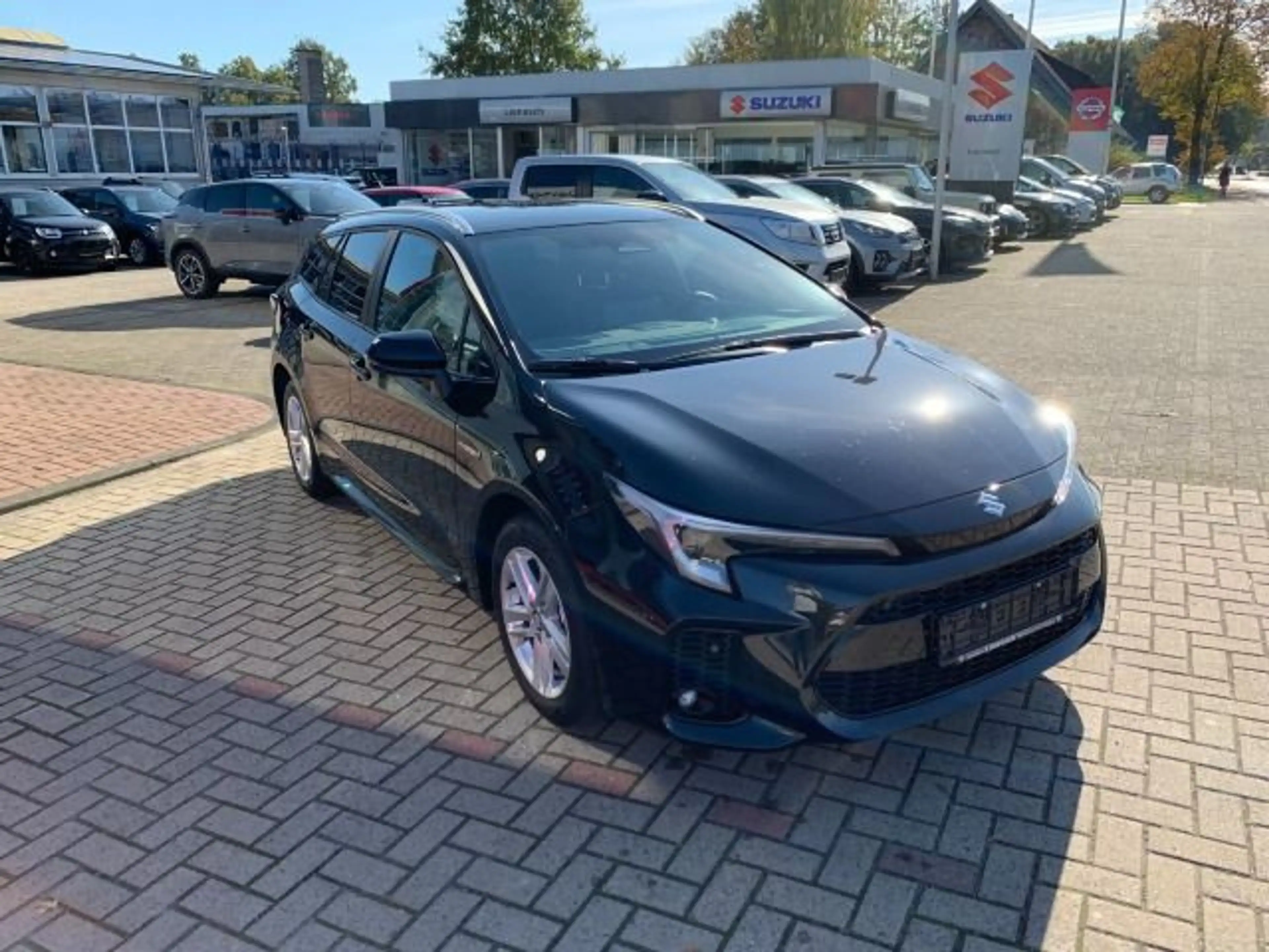 Suzuki Swace 1.8 Hybrid Comfort+ Navi Kamera — photo 4