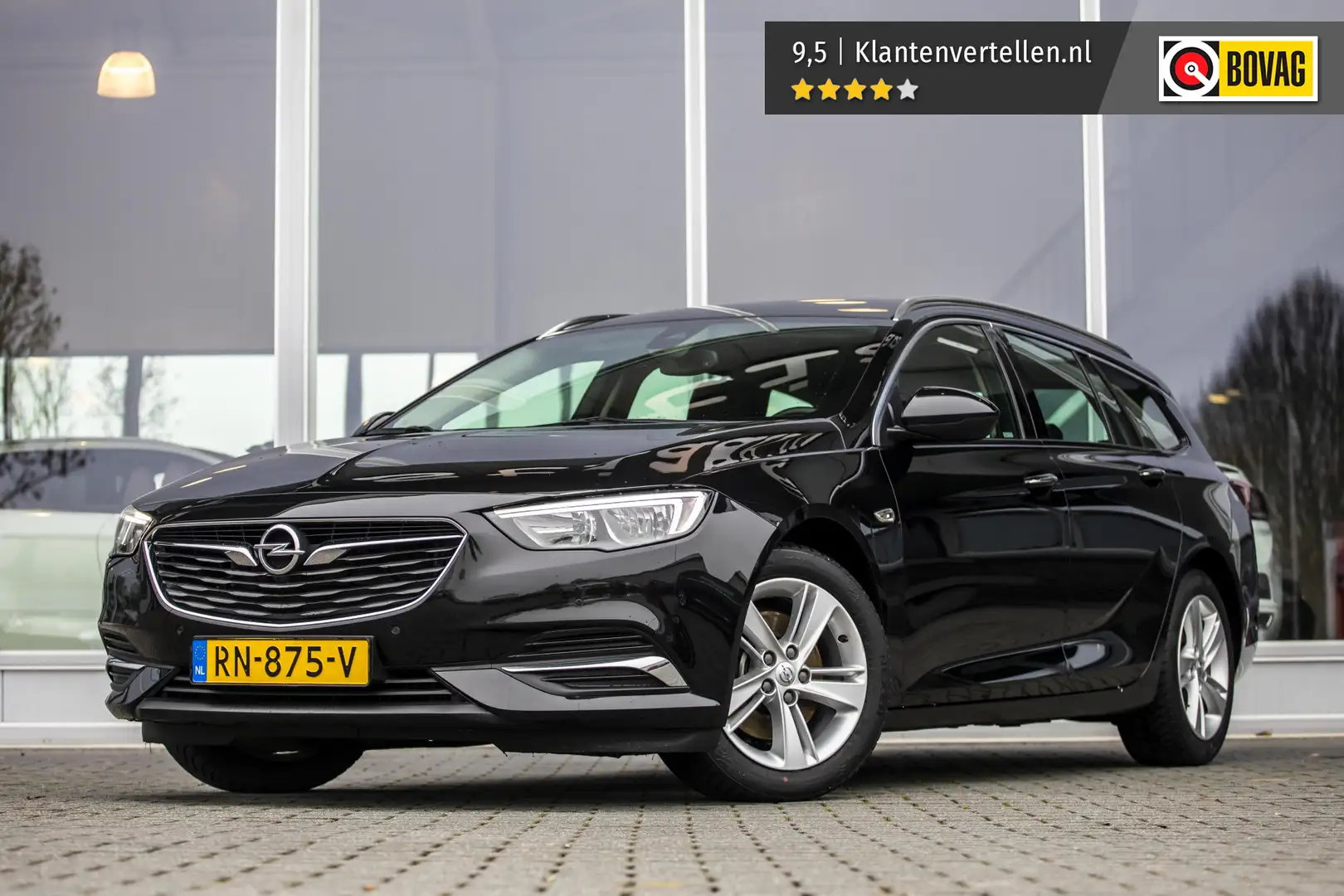 Opel Insignia Sports Tourer 1.6 CDTI Business Executive | Trekha Zwart - 1