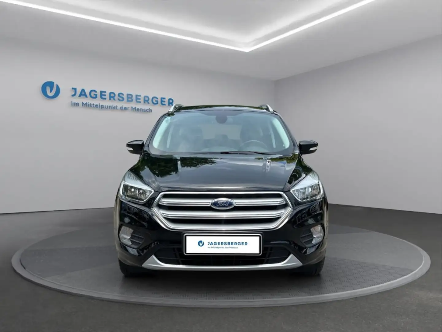 Ford Kuga Trend Schwarz - 2