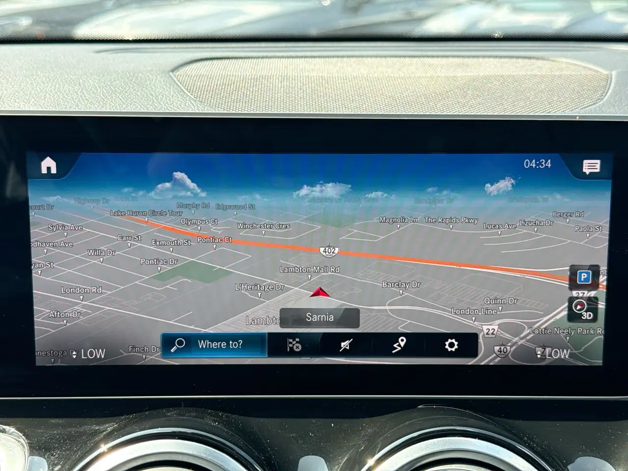 Mercedes-Benz GLB снимка Mercedes-Benz GLB