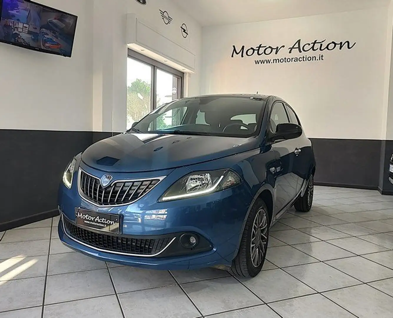Lancia Ypsilon Ypsilon 1.0 firefly hybrid Gold Plus Gpl Blu/Azzurro - 2