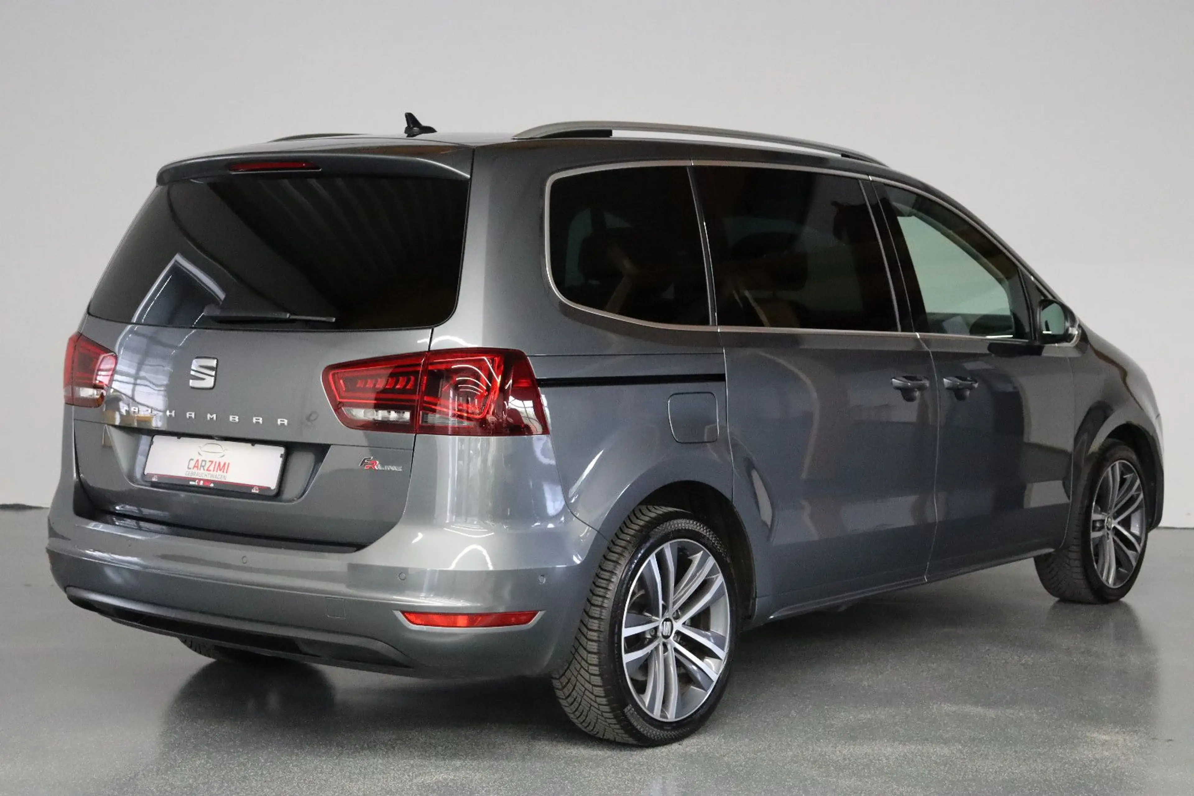 SEAT Alhambra 2.0 TDI FR-Line DSG Standh. 7-Sitzer — photo 6