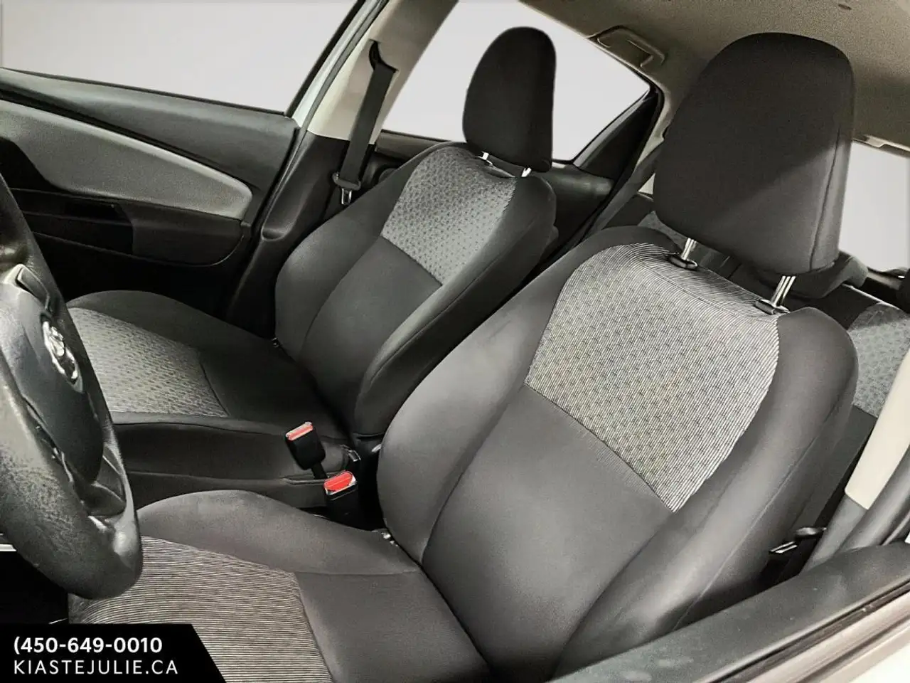 Toyota Yaris снимка Toyota Yaris