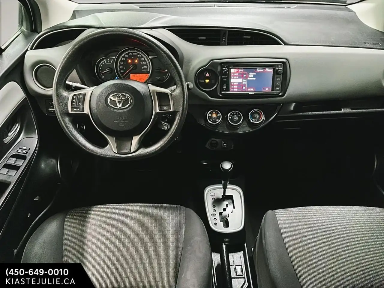Toyota Yaris снимка Toyota Yaris