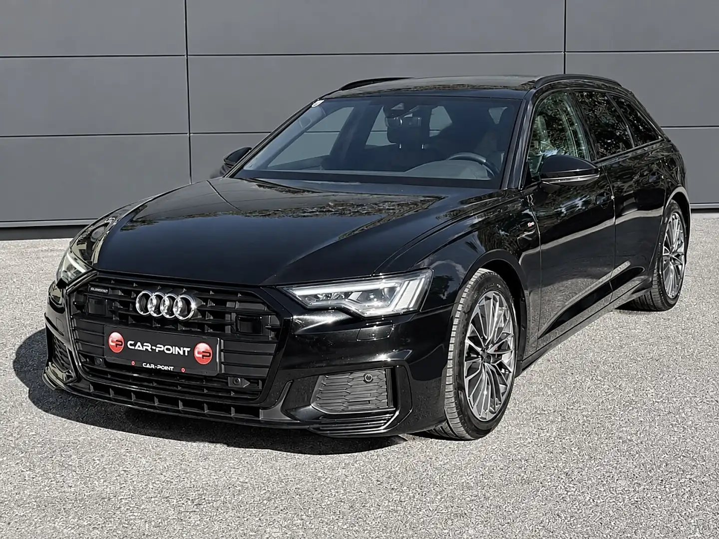 Audi A6 Avant 55 TFSI e PHEV S-Line quattro sport S-tronic Schwarz - 1