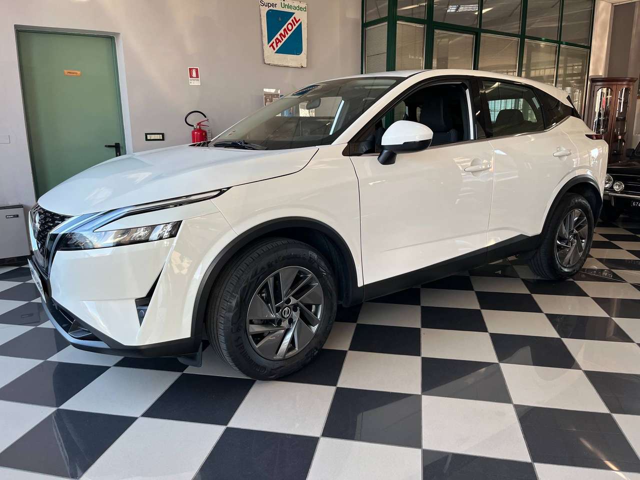 Nissan Qashqai 1.3 mehev Acenta 2wd 140cv