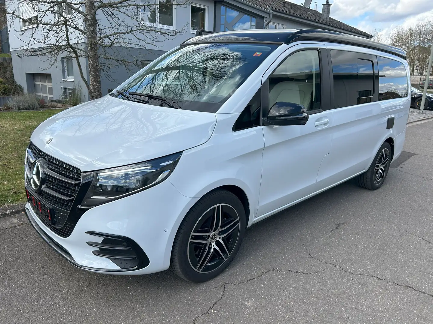 Mercedes-Benz V 300 Marco Polo *AMG Line* Білий - 1