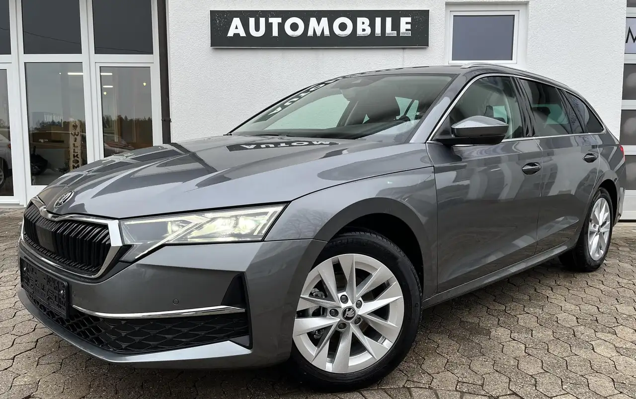 Skoda Octavia Selection 1.5TSI MATRIX KAMERA EHK SHZ
