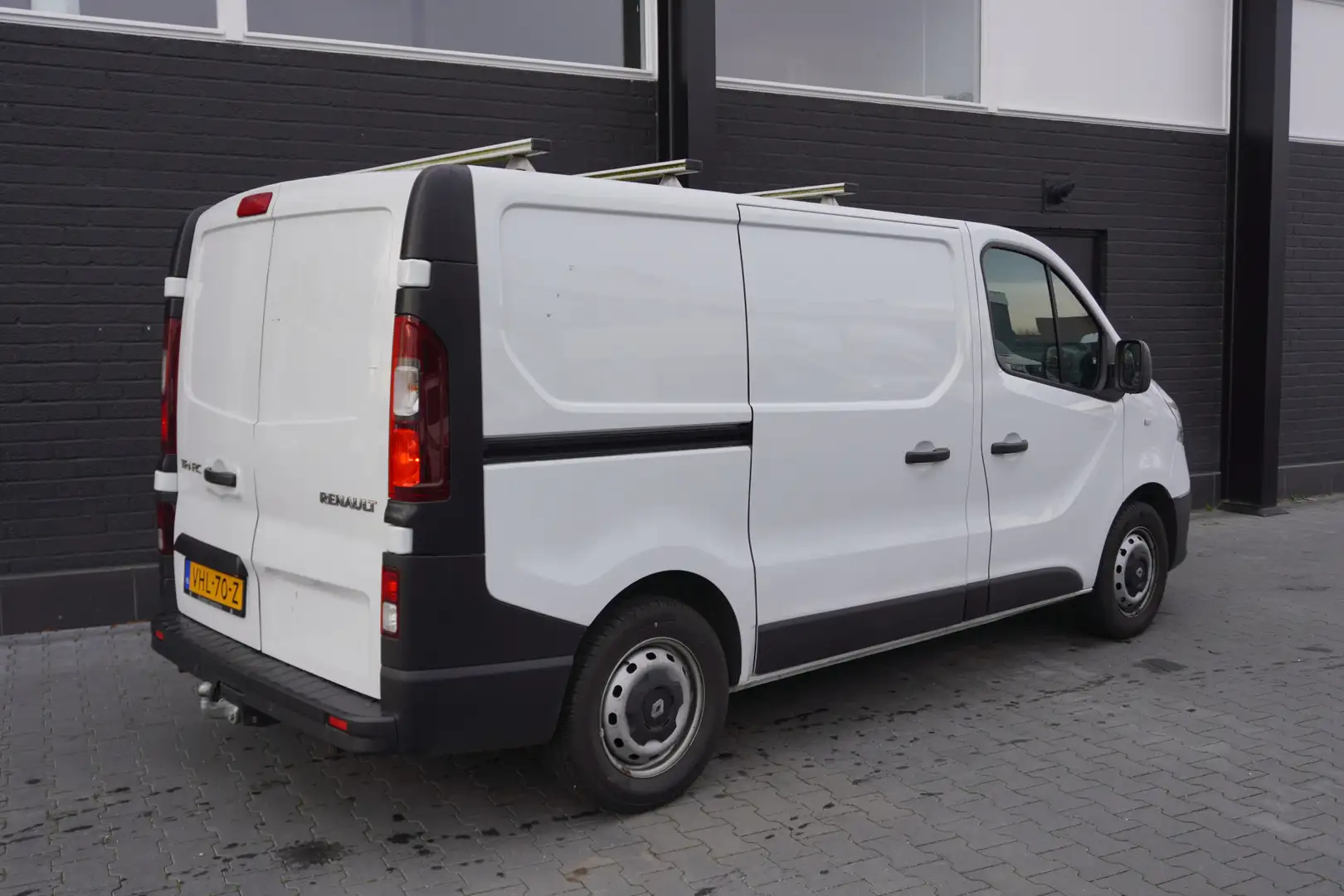 Renault Trafic 2.0 dCi 120PK 2x Schuifdeur - EURO 6 - Airco - Nav Blanc - 2