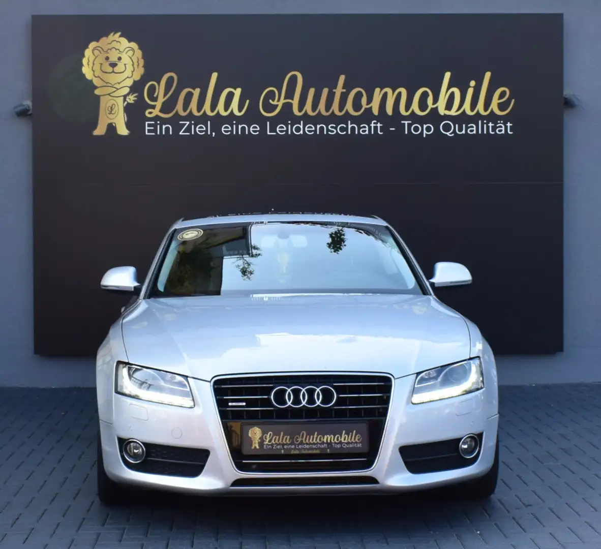 Audi A5 3.0 TDI Quattro TEMPOMAT KLIMA RADIO NAVI Silber - 2