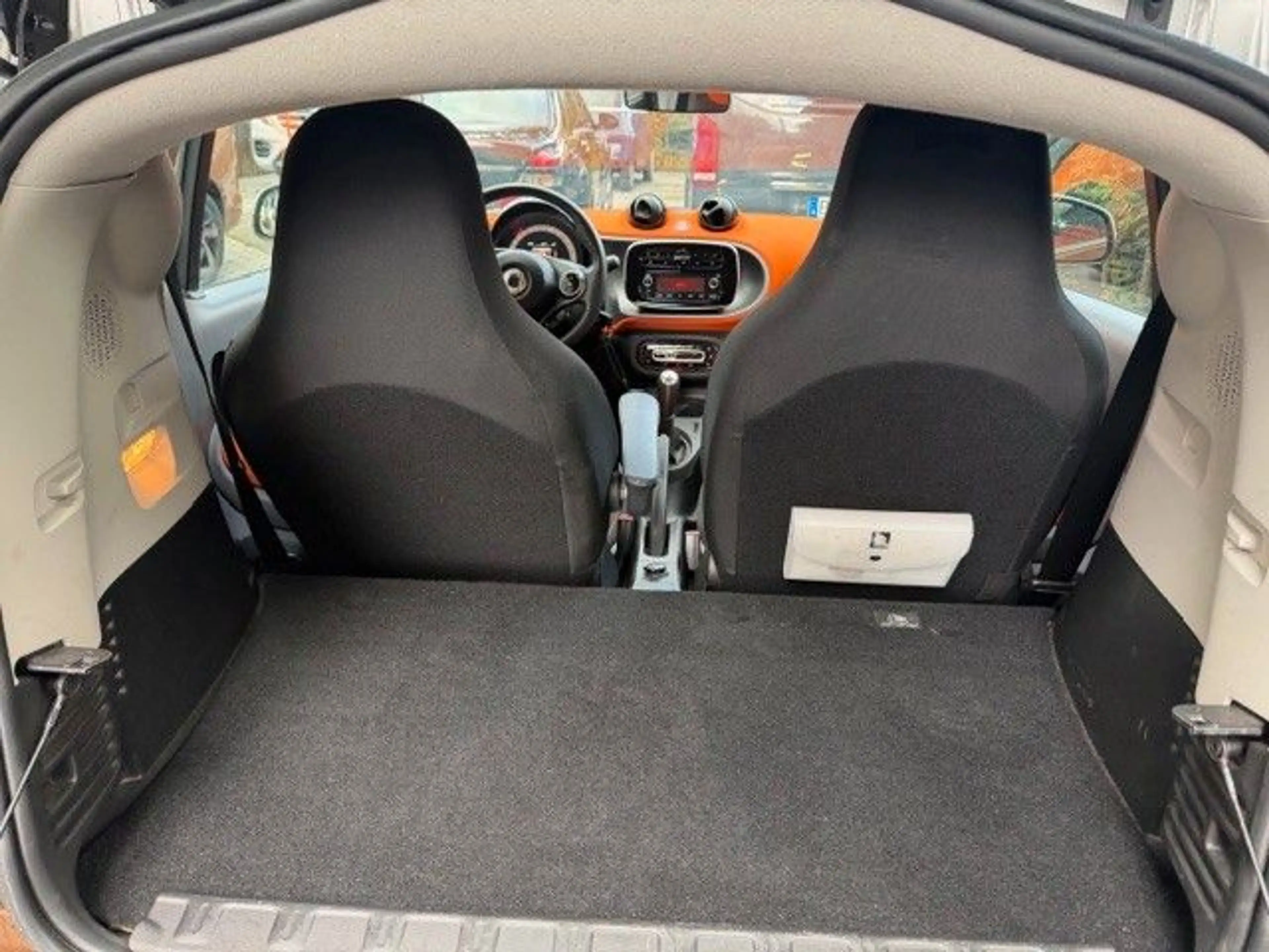 smart forTwo FOR TWO COUPE  52 kW ERST 37TKM — photo 14