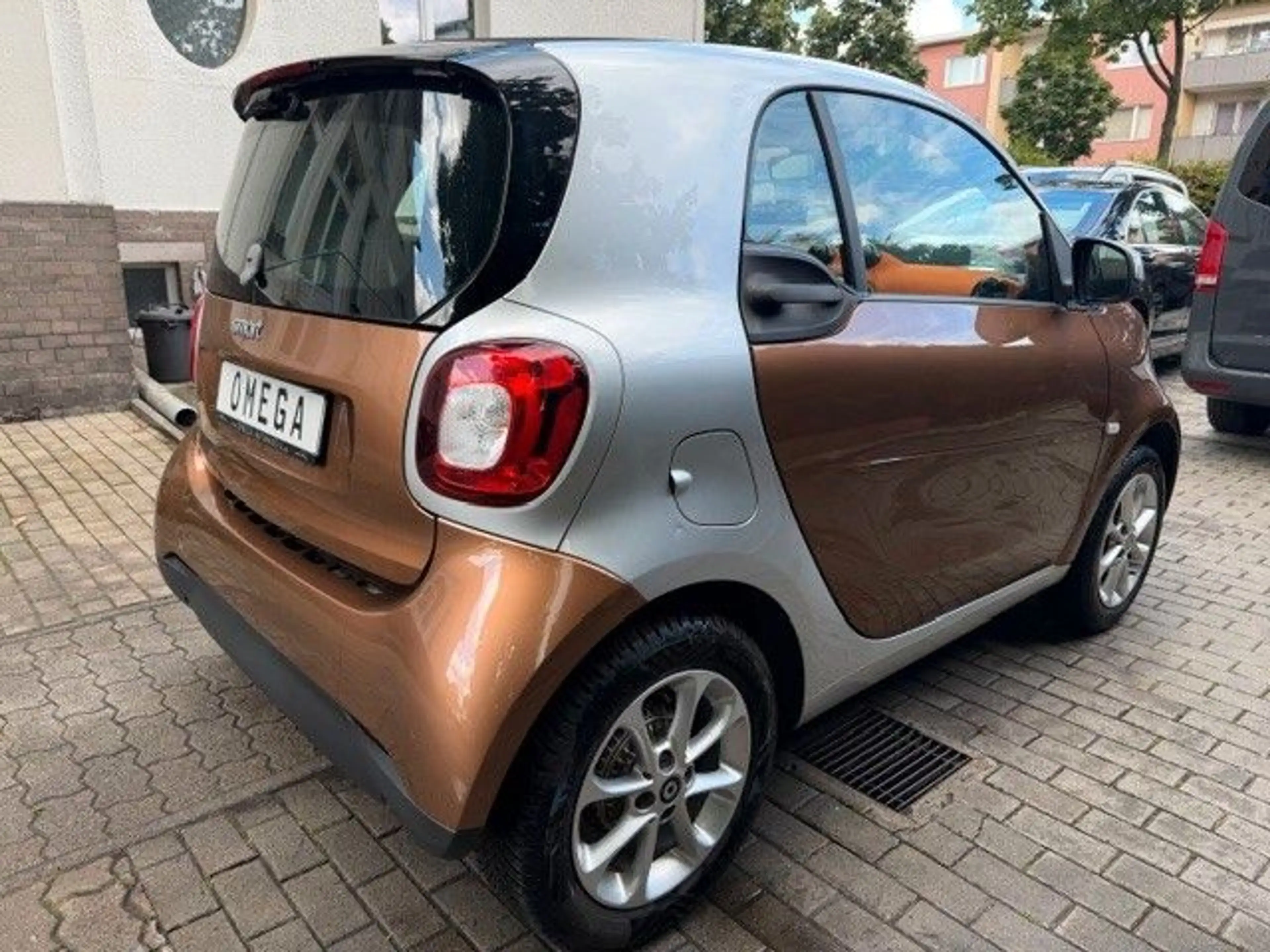 smart forTwo FOR TWO COUPE  52 kW ERST 37TKM — photo 2