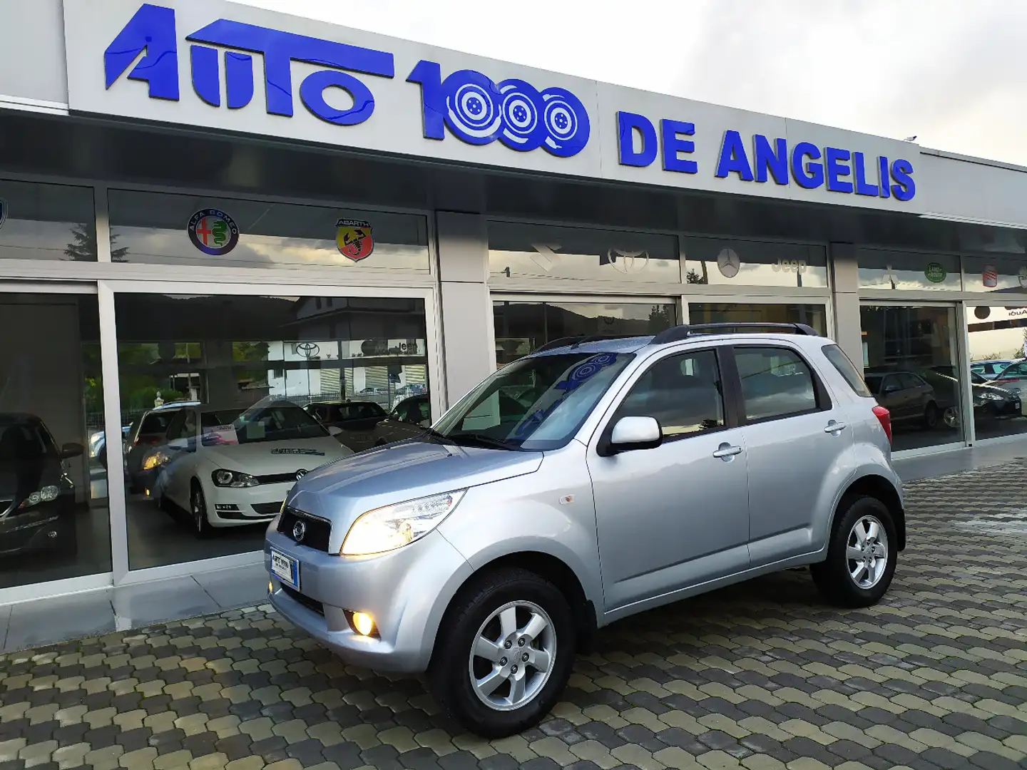 Daihatsu Terios 1.3 4WD SX ** IMPIANTO GPL SALVA SPAZIO *** Stříbrná - 1