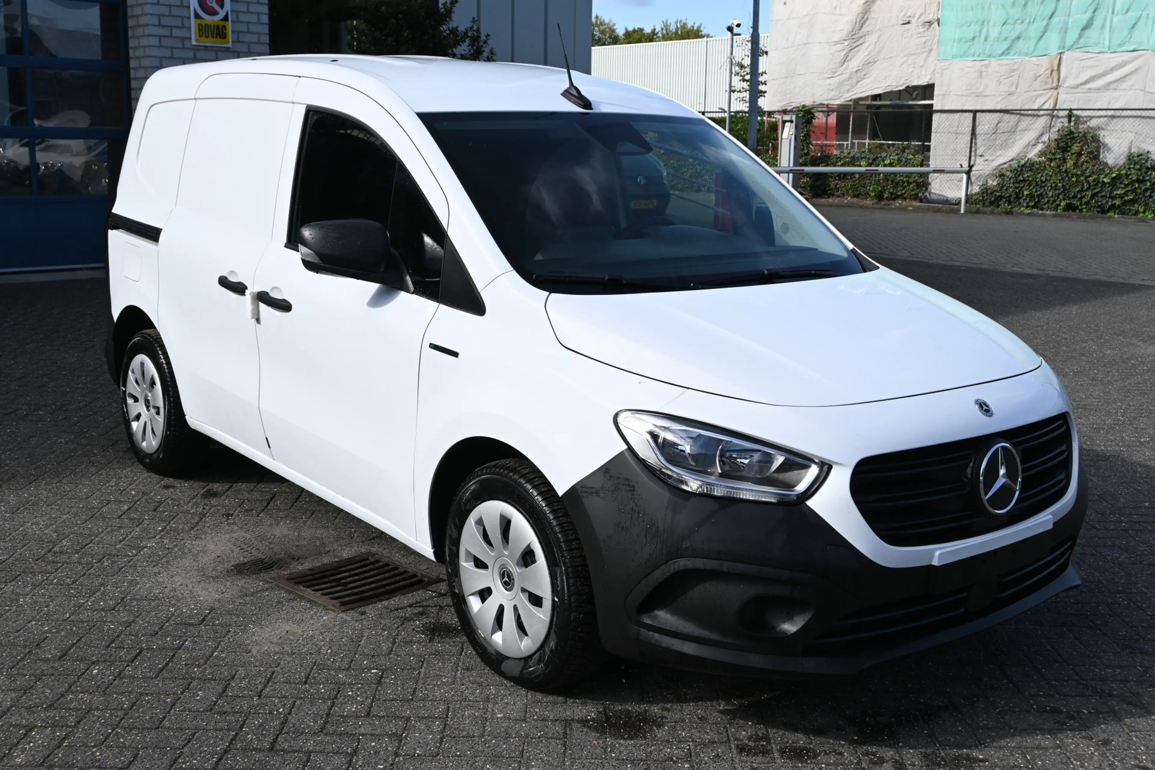 Mercedes-Benz Citan eCitan 112 Base L1 51 kWh Snellader AC 22kW/DC 75k — photo 3