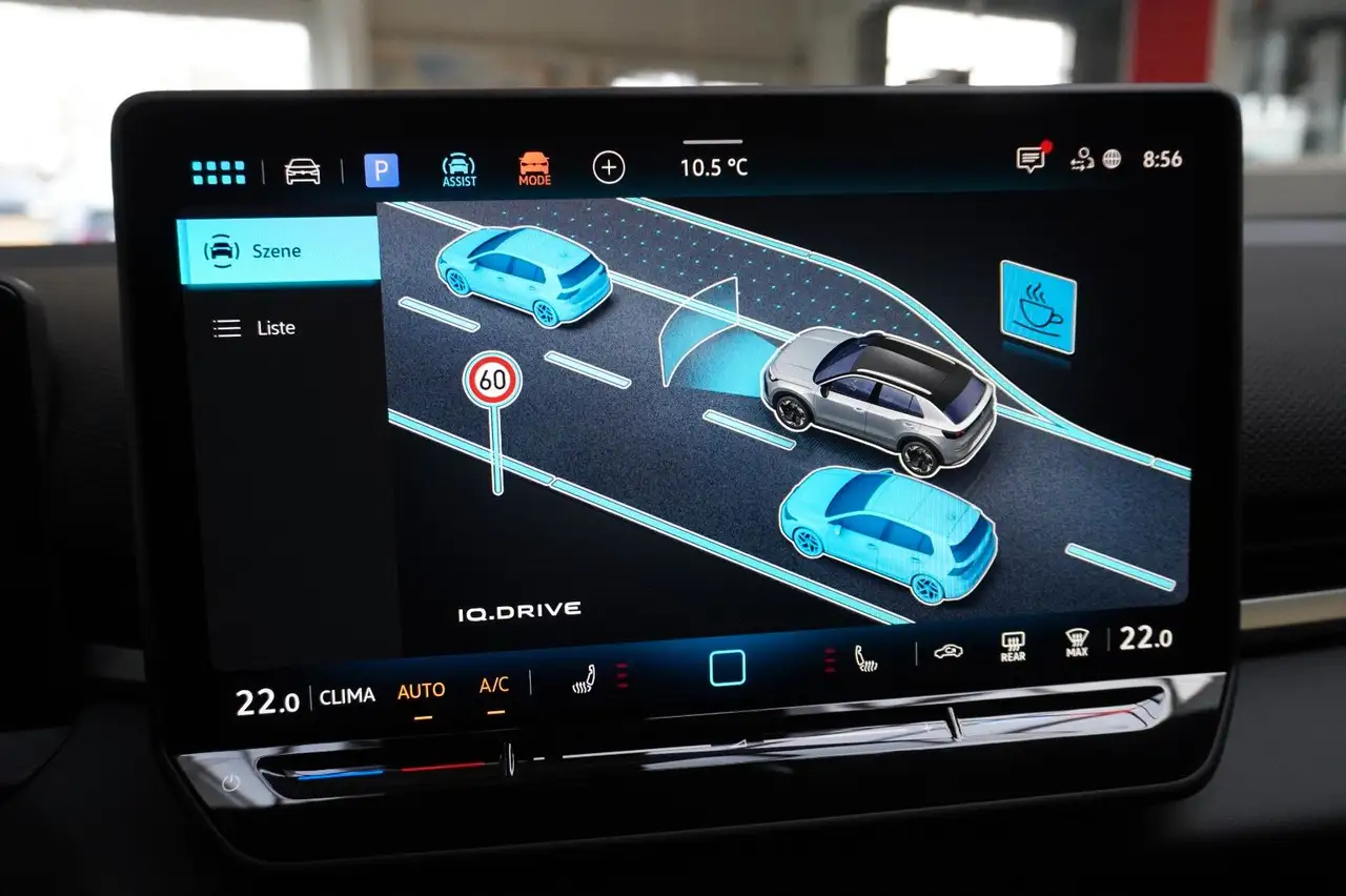 Volkswagen T-Roc R-Line 1.5 TSI DSG*NEW*HEADUP*360°MATRIX* 14