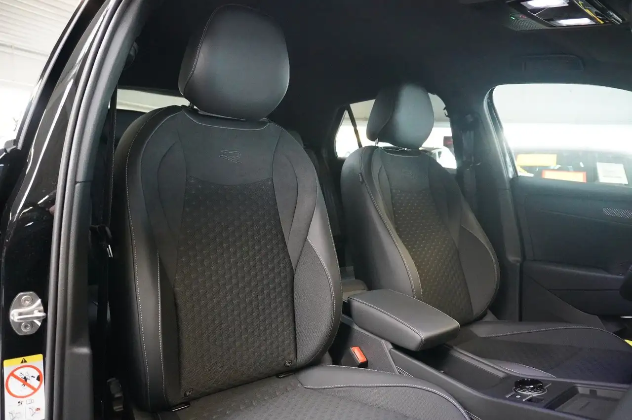 Volkswagen T-Roc R-Line 1.5 TSI DSG*NEW*HEADUP*360°MATRIX* 21