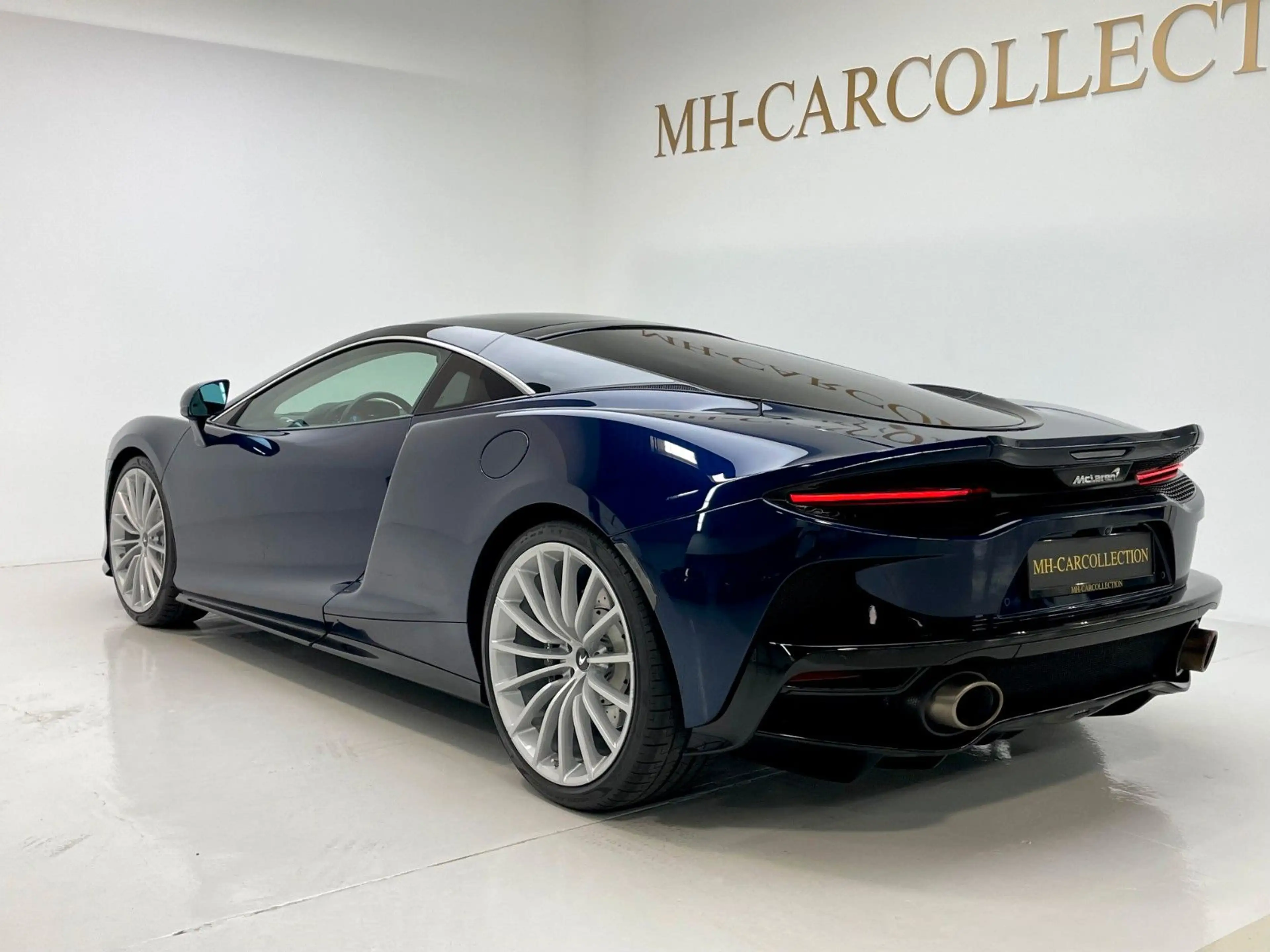 McLaren GT *1.HAND*LIFT*B&W*LUXE* — photo 8