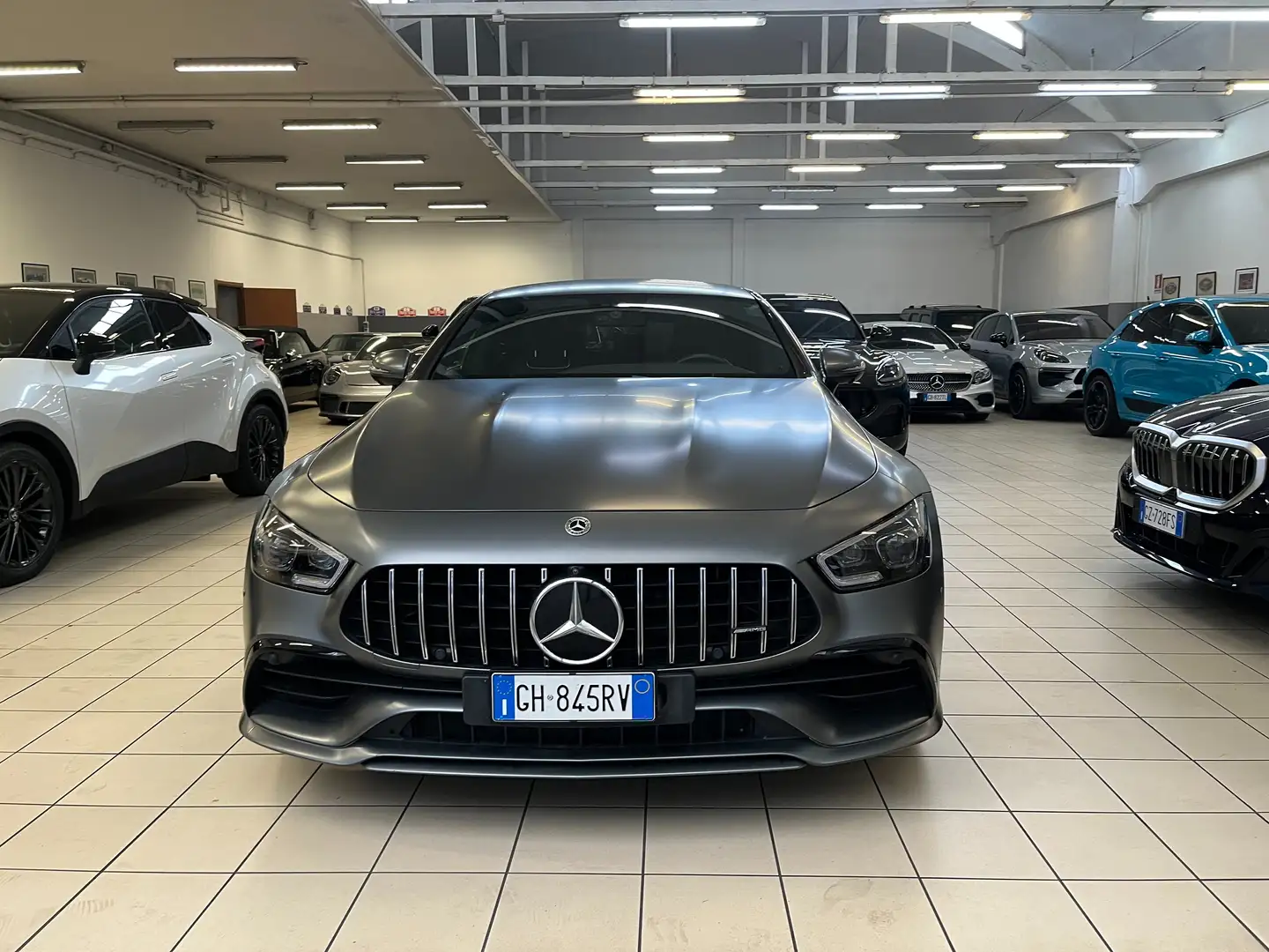 Mercedes-Benz AMG GT AMG Coupe 4  Coupe 43 mhev (eq-boost) 4matic+ auto Grau - 2