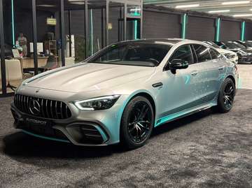 Mercedes- Mercedes-