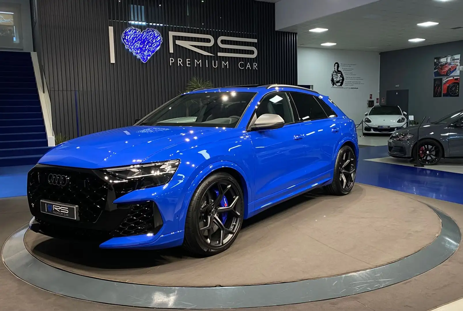 Audi Q8 RS Performance Azul - 2