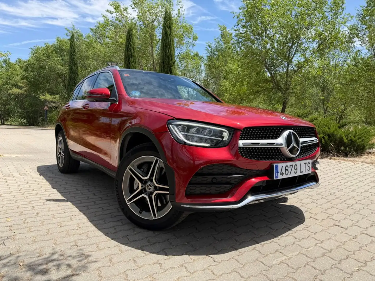 Mercedes-Benz GLC 350 350e 4Matic Rojo - 2