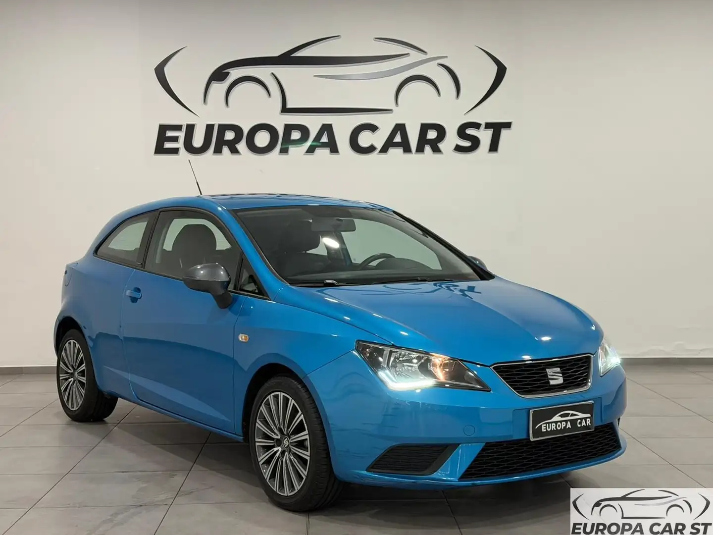 SEAT Ibiza Ibiza 1.0 75 CV 5p. Business High Bleu - 2