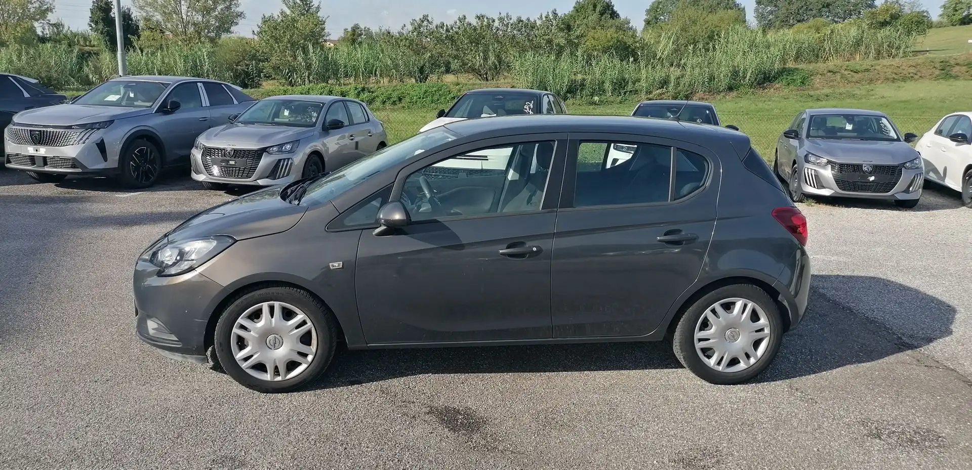Opel Corsa Corsa 1.2 5 porte n-Joy - 2
