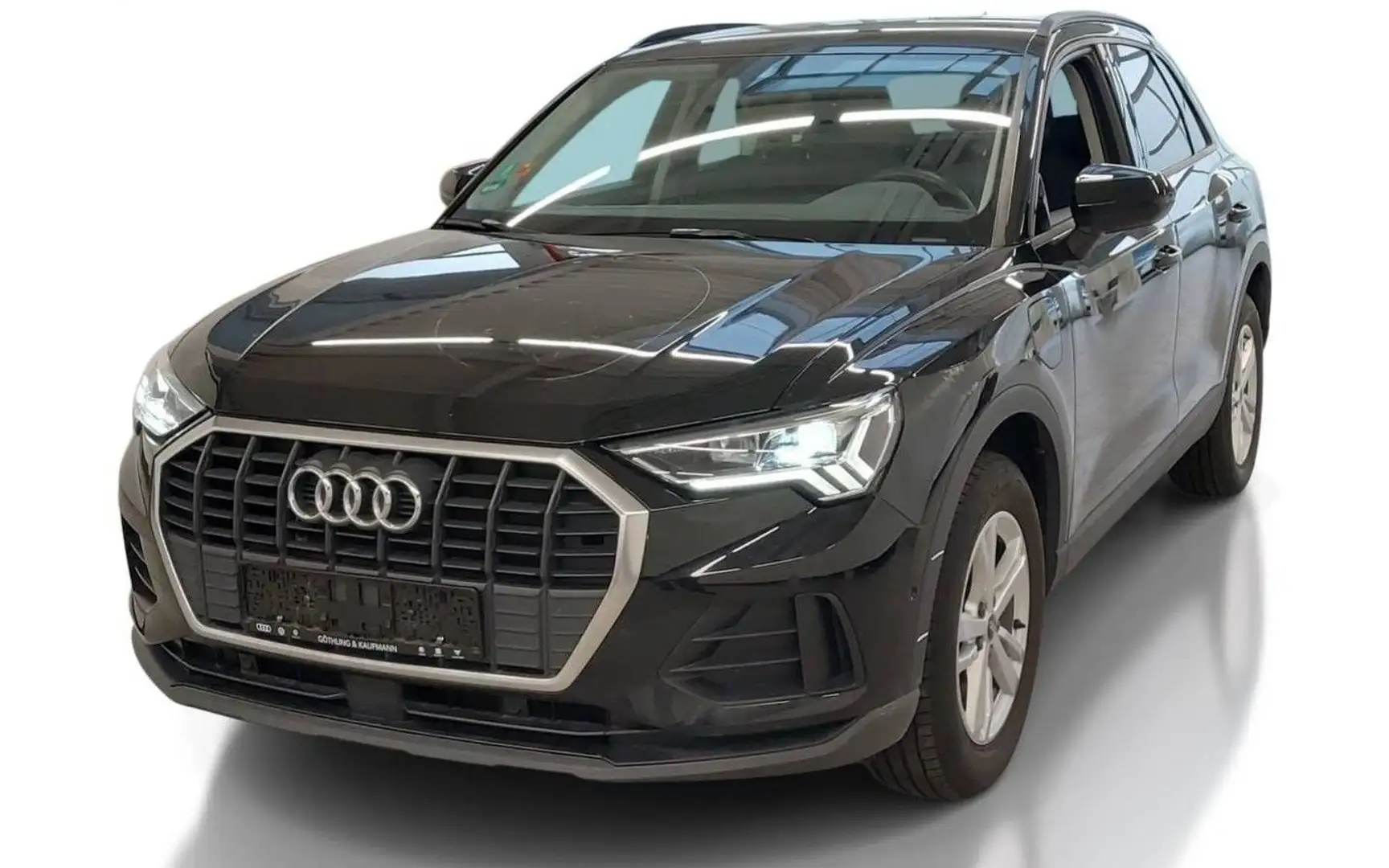 Audi Q3 45TFSI e Kamera*LED*Navi*Sound* Alcantara*ACC Schwarz - 2