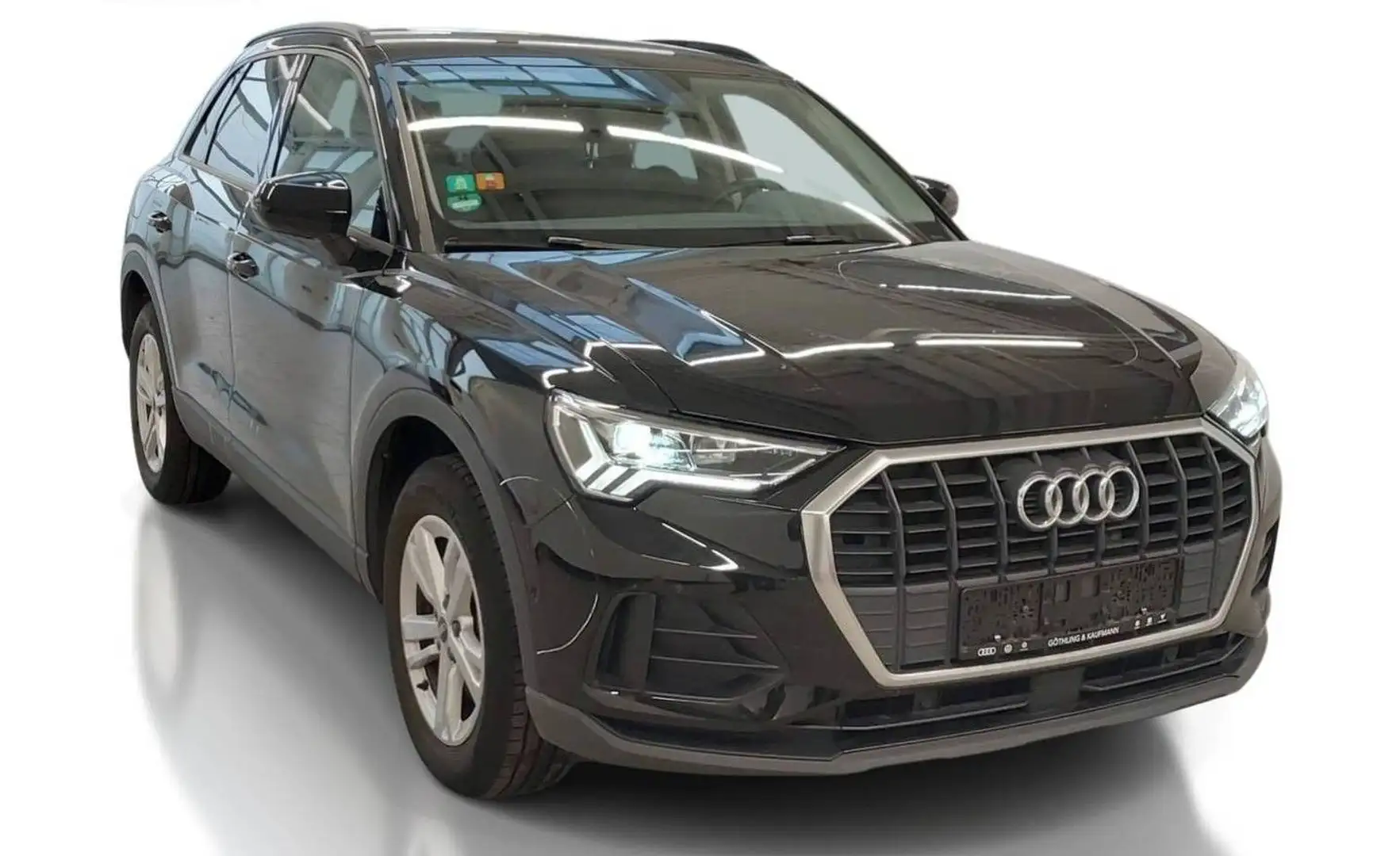 Audi Q3 45TFSI e Kamera*LED*Navi*Sound* Alcantara*ACC Schwarz - 1