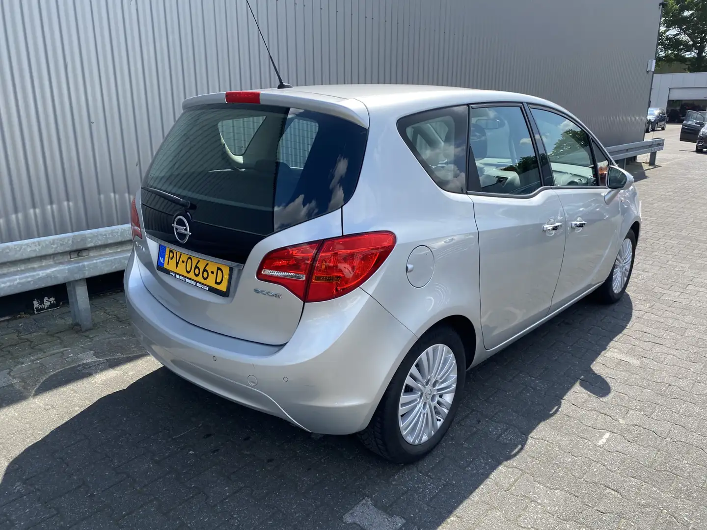 Opel Meriva 1.4 Turbo Edition 134Dkm, A/C, CC, Stoelvw, Stuurv Grigio - 2